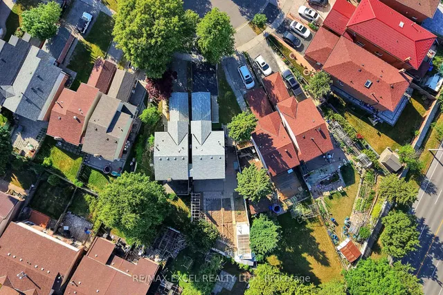 Primary image of 29 Green Spring Dr