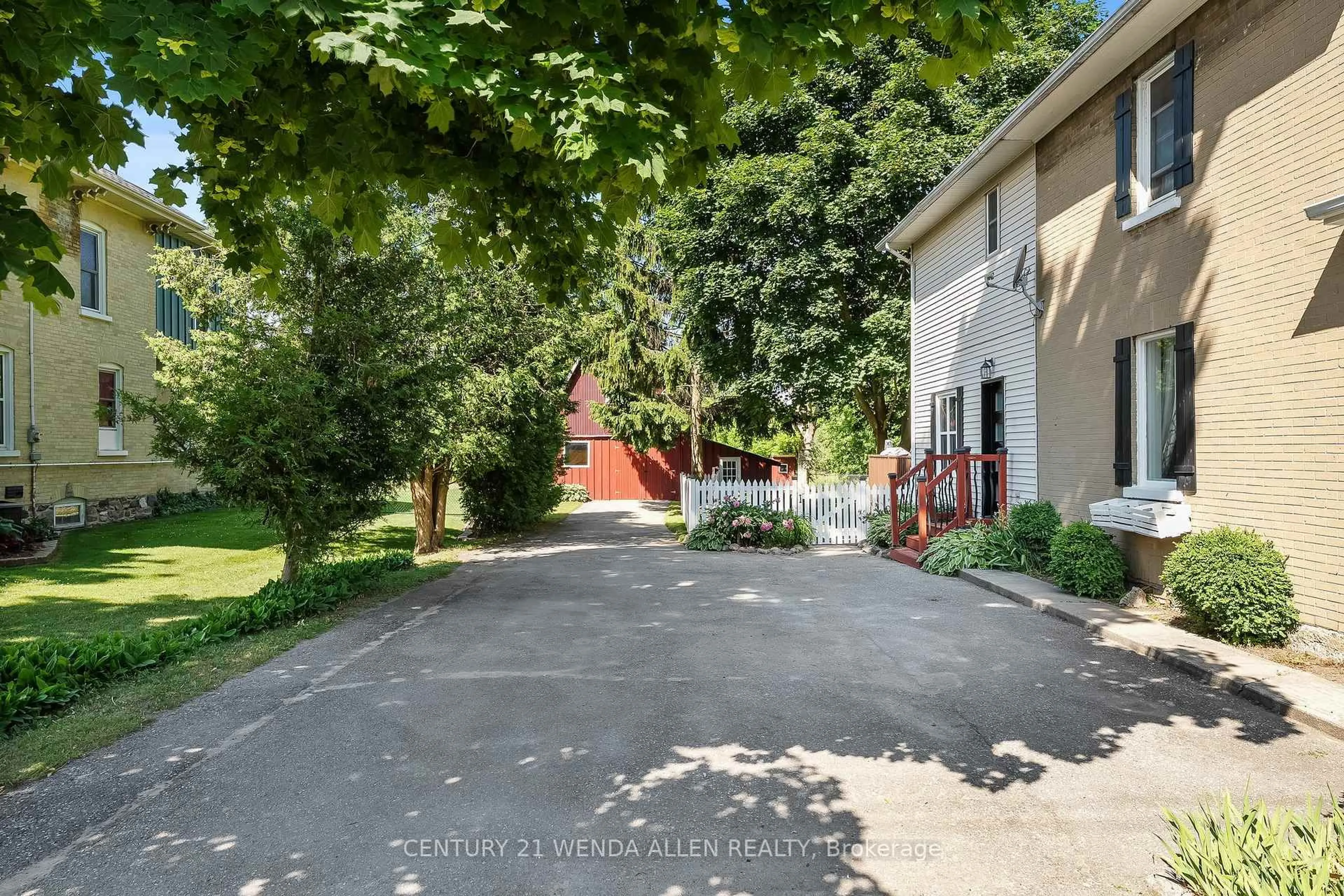 A pic from outside/outdoor area/front of a property/back of a property/a pic from drone, street for 14110 Old Scugog Rd, Scugog Ontario L0B 1B0