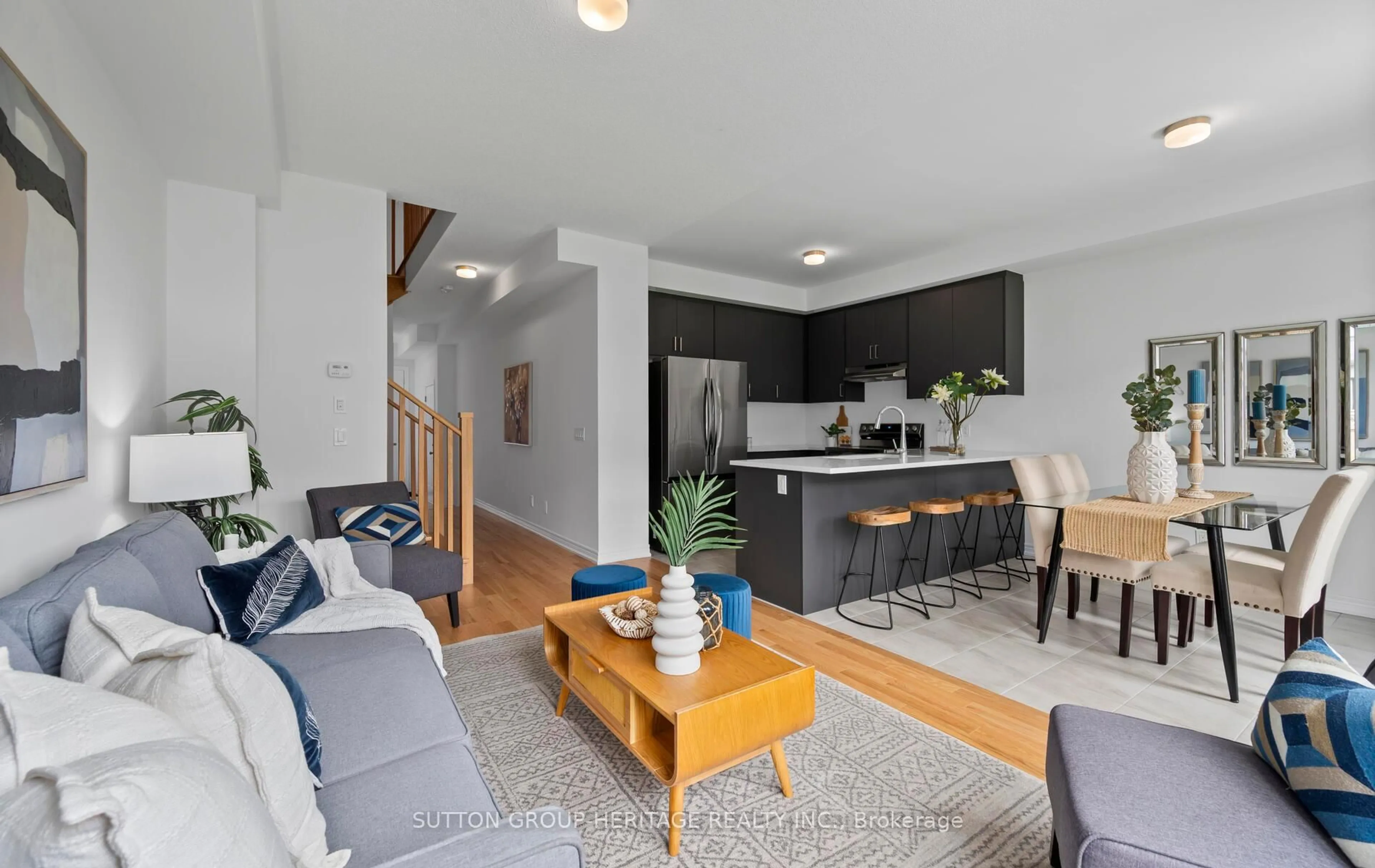 Unknown for 16 Sorbara Way, Whitby Ontario L1M 2L1