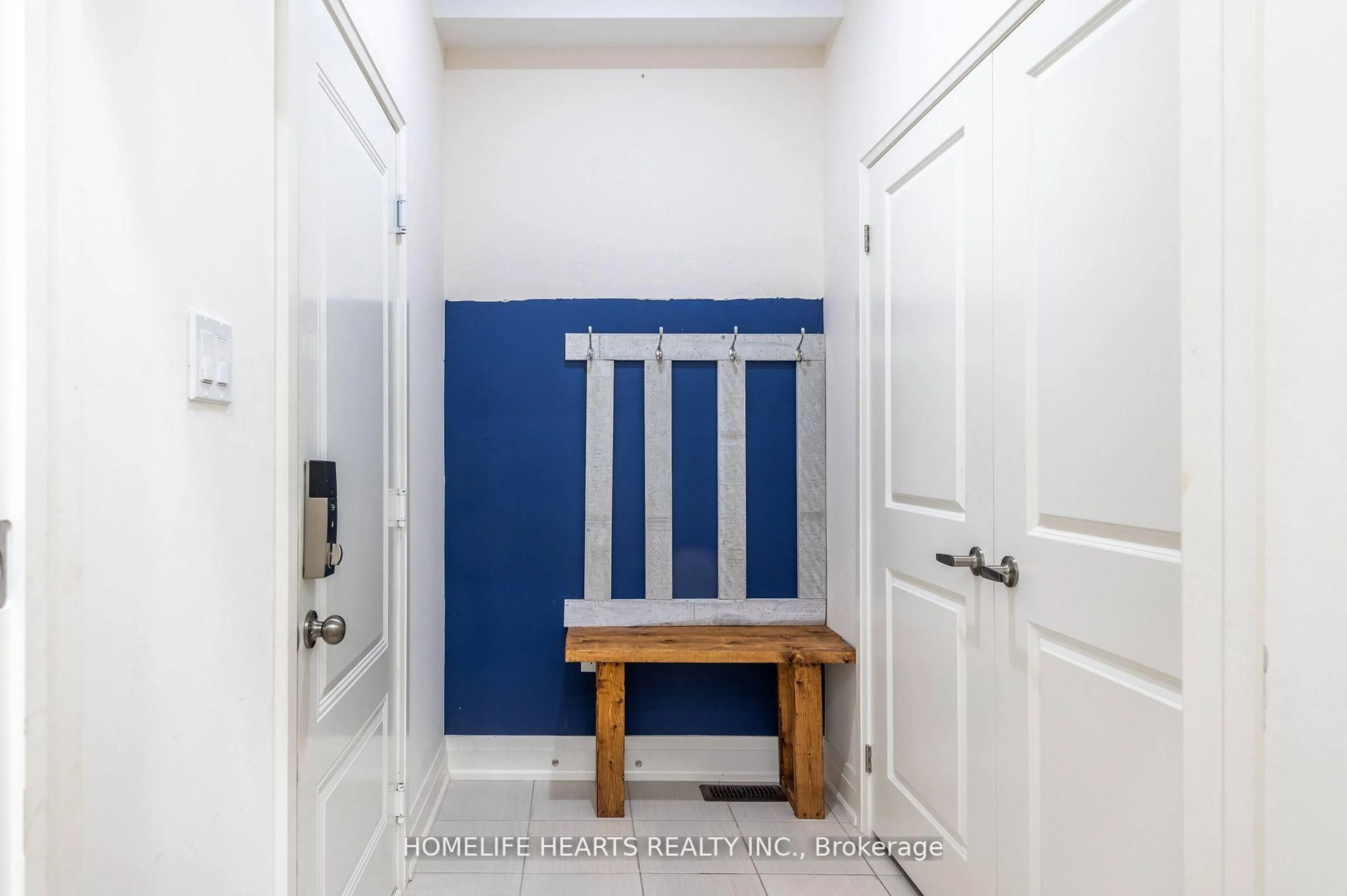 Indoor entryway for 21 Hassard Short Lane, Ajax Ontario L1S 0G4