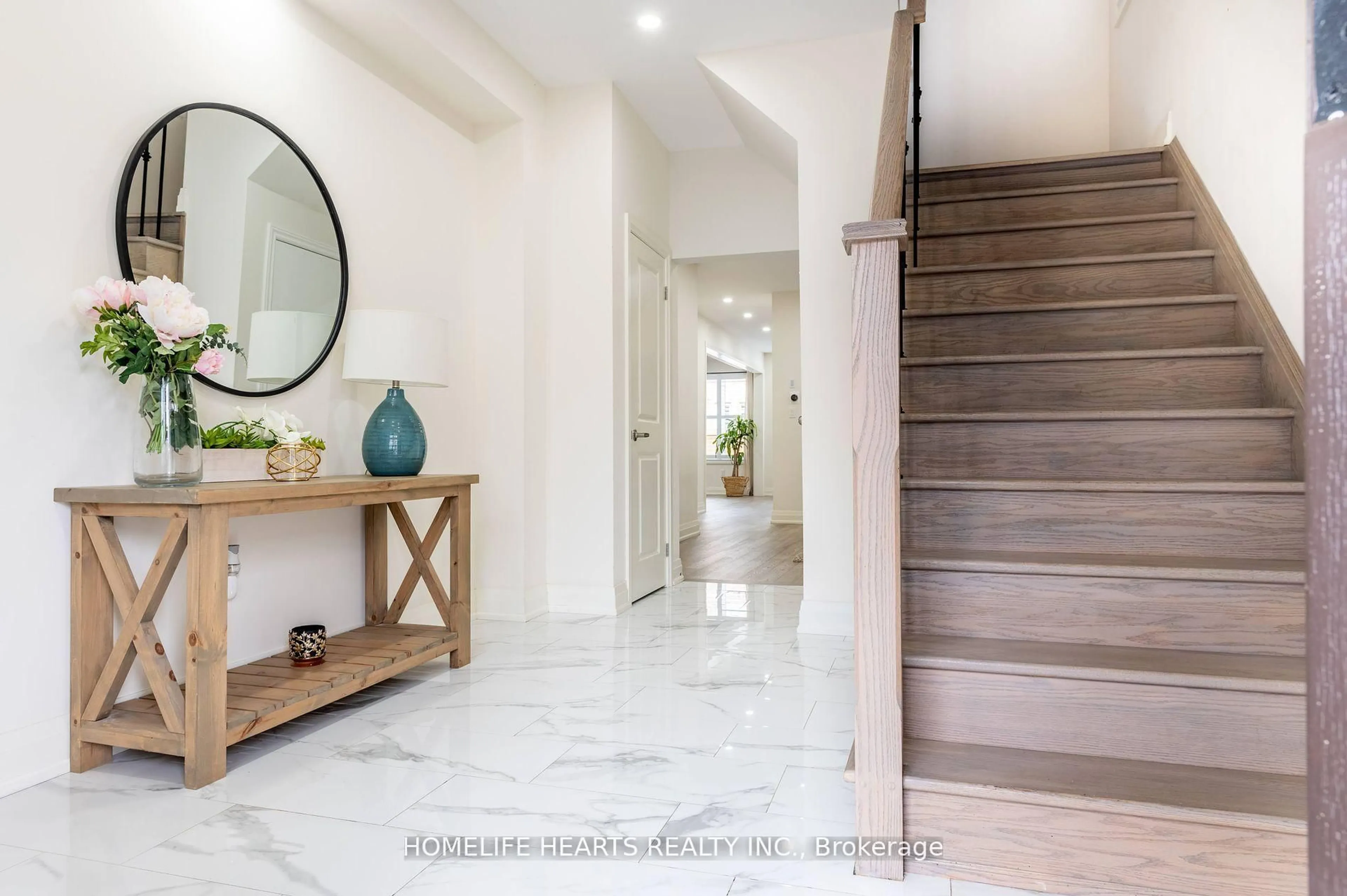 Indoor entryway for 21 Hassard Short Lane, Ajax Ontario L1S 0G4