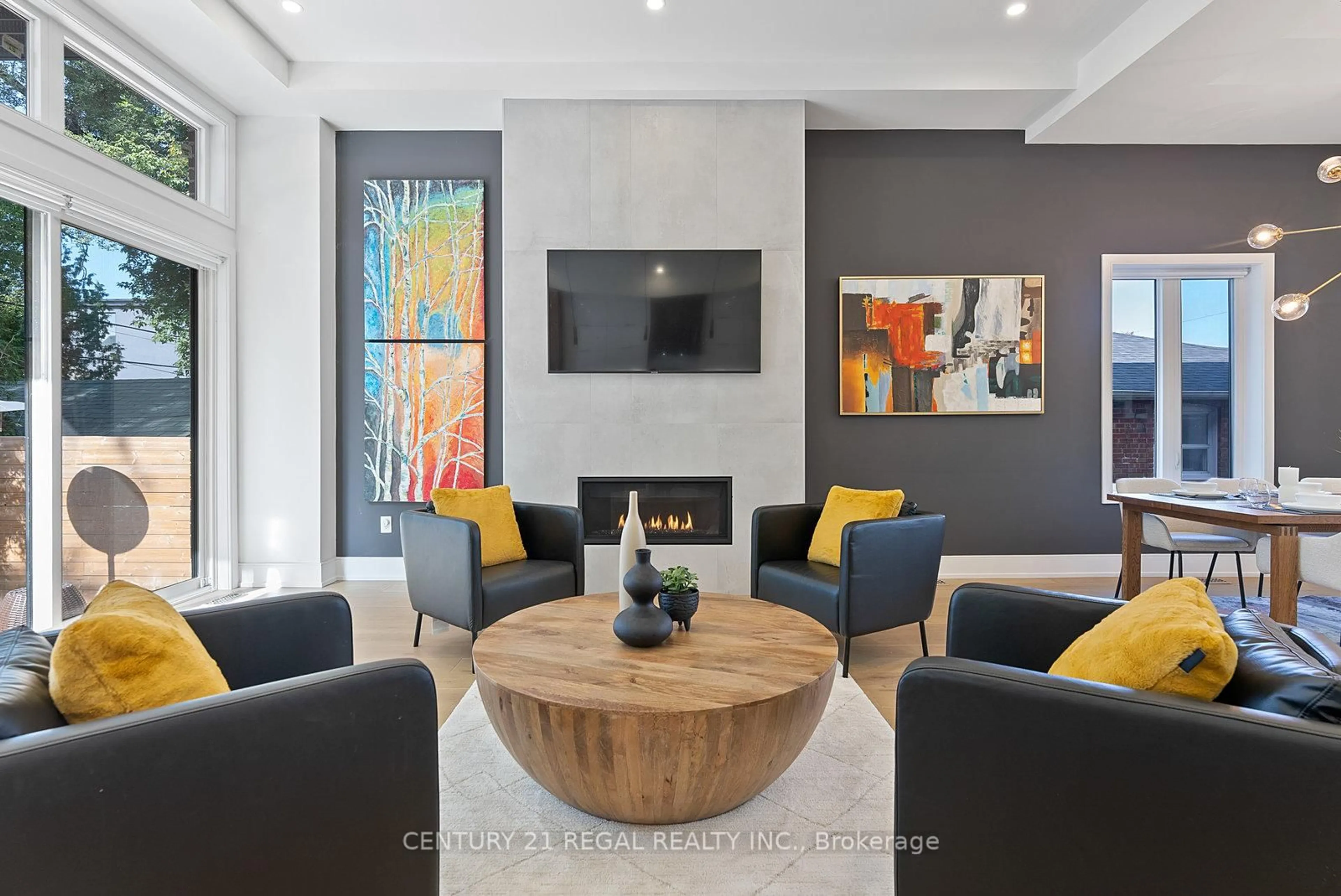 Living room with furniture, unknown for 84 Bexhill Ave, Toronto Ontario M1L 3C1