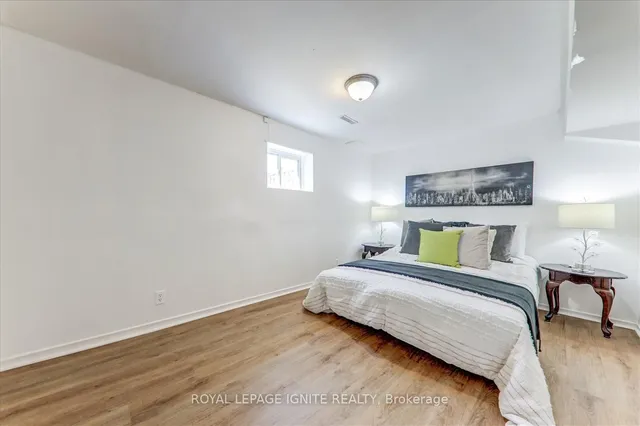 Primary image of 7 Halfway Ave