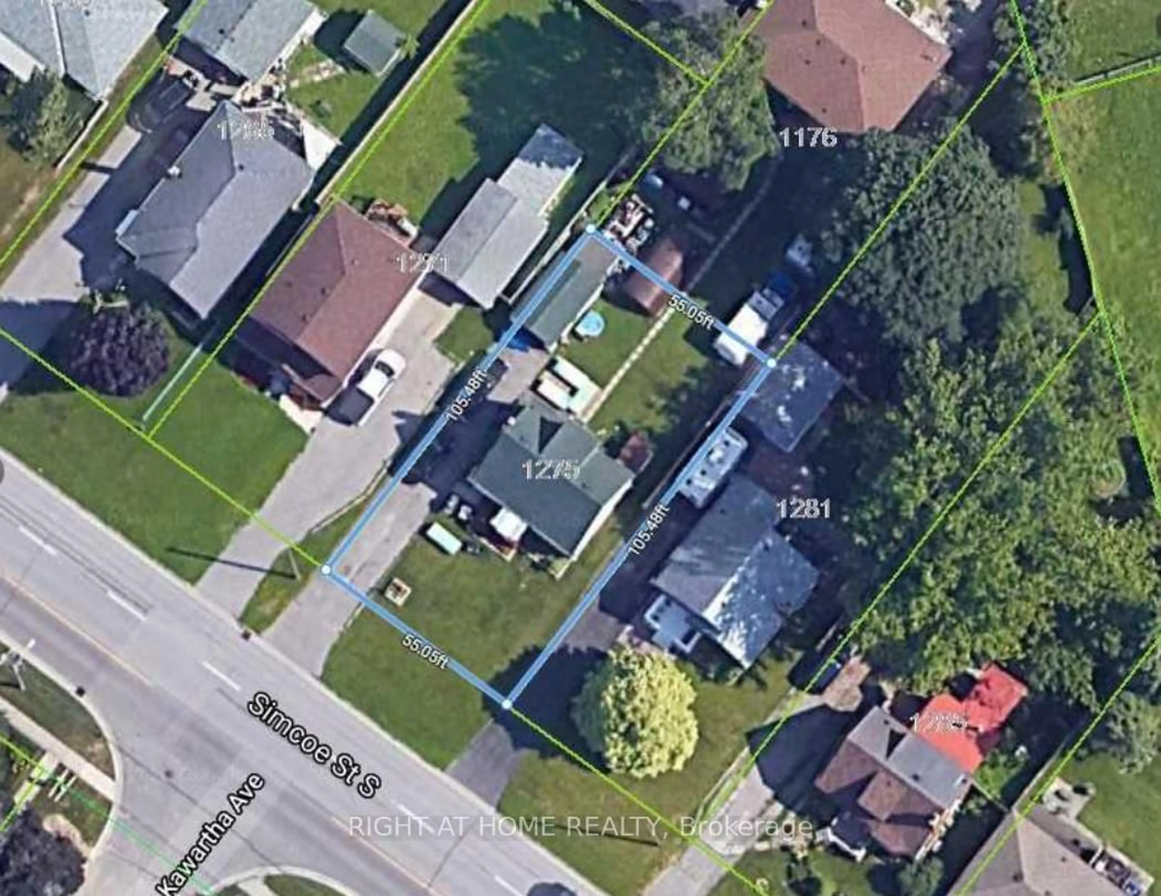 A pic from outside/outdoor area/front of a property/back of a property/a pic from drone, street for 1275 Simcoe St, Oshawa Ontario L1H 4M1