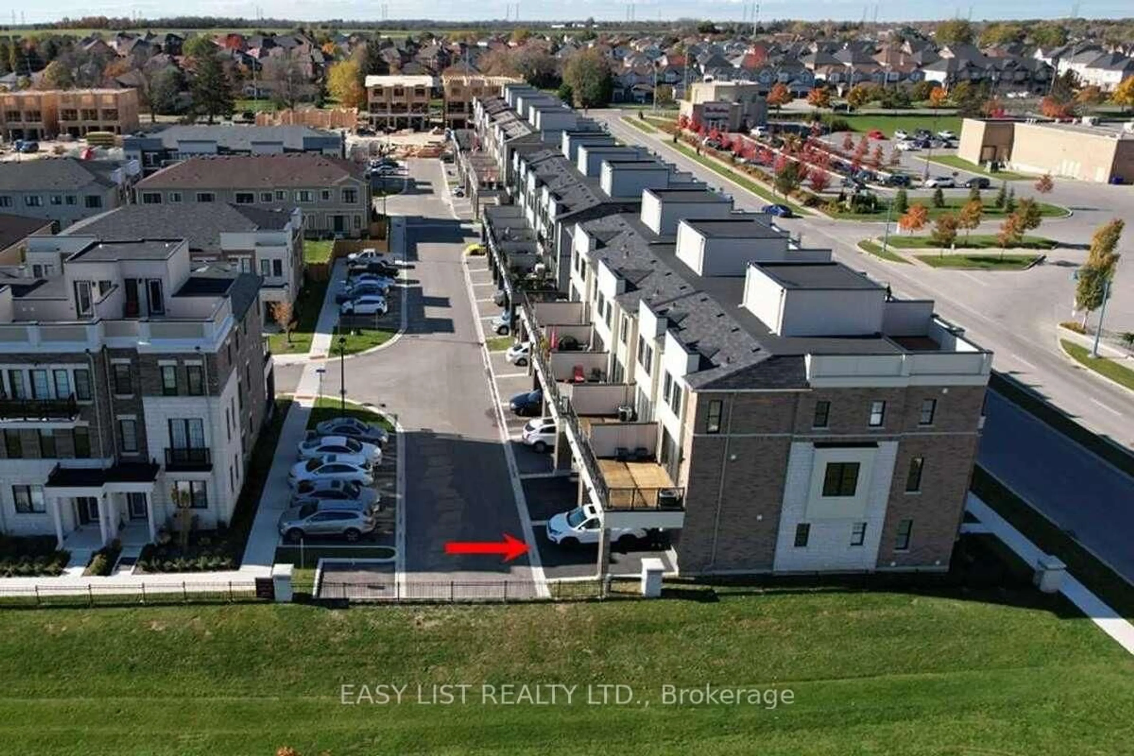 A pic from outside/outdoor area/front of a property/back of a property/a pic from drone, street for 49 Prince William Blvd, Clarington Ontario L1C 7E5