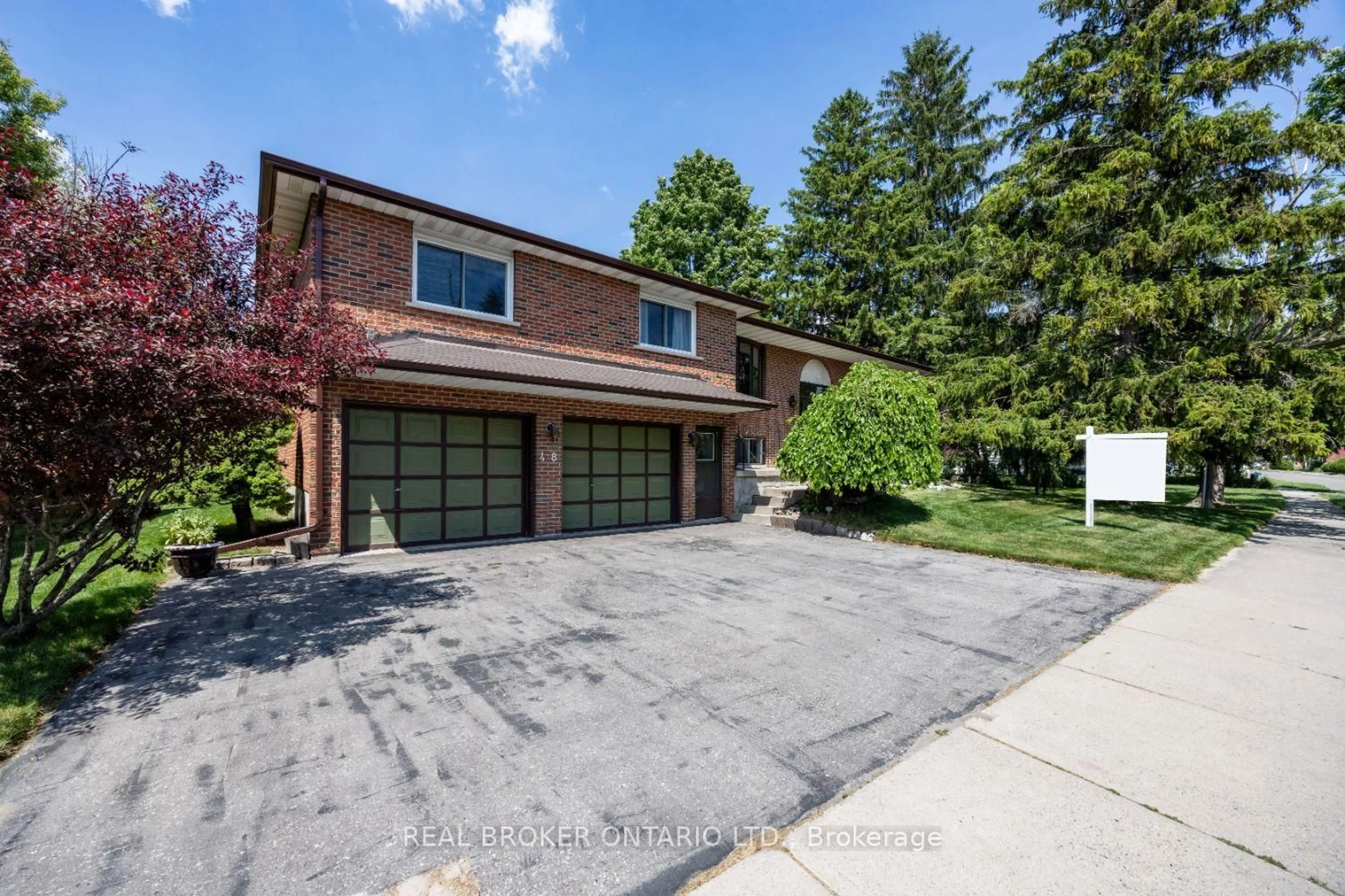Home with brick exterior material, street for 48 Queen St, Clarington Ontario L1C 1M2