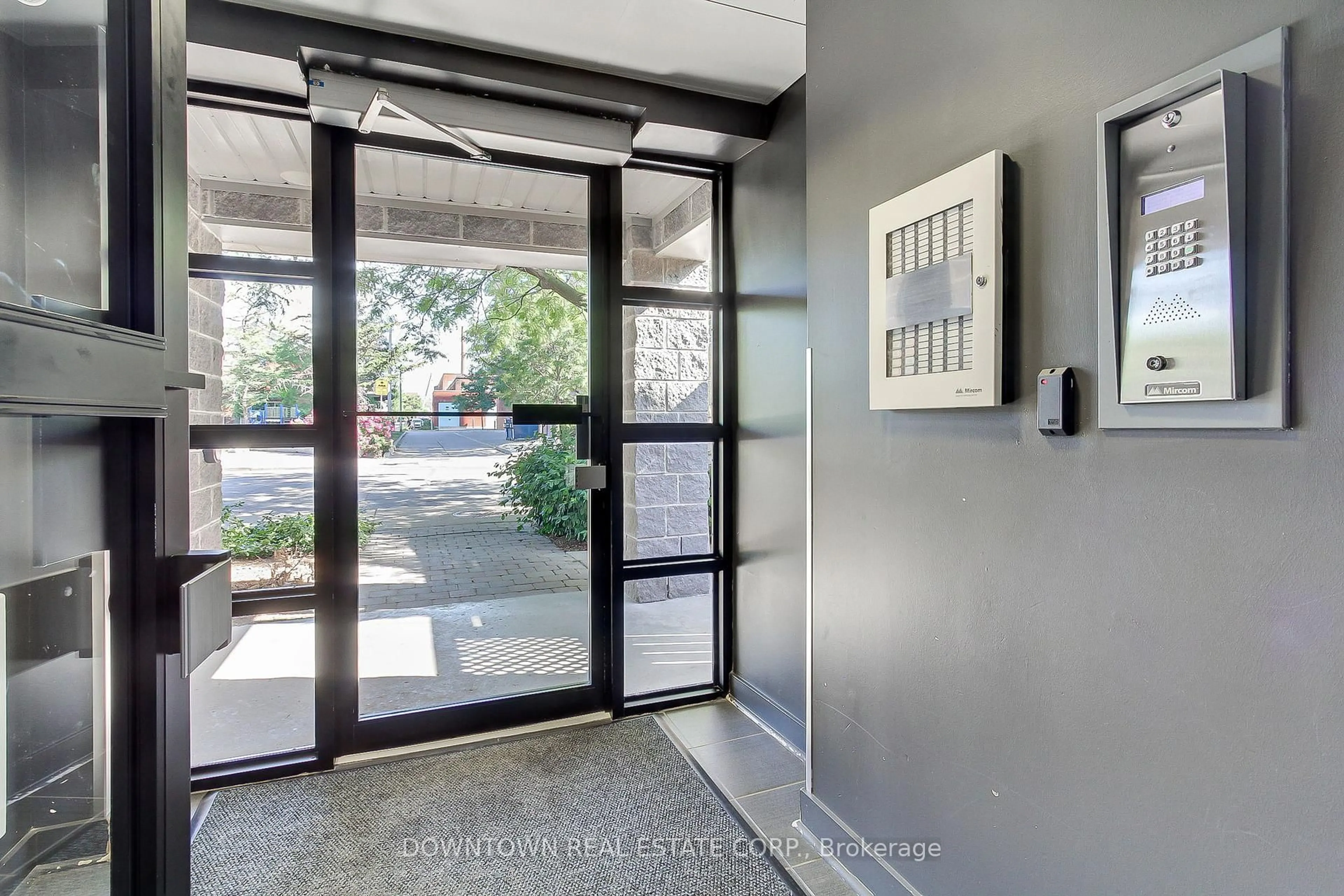 Indoor entryway for 53 Colgate Ave #404, Toronto Ontario M4M 1N6