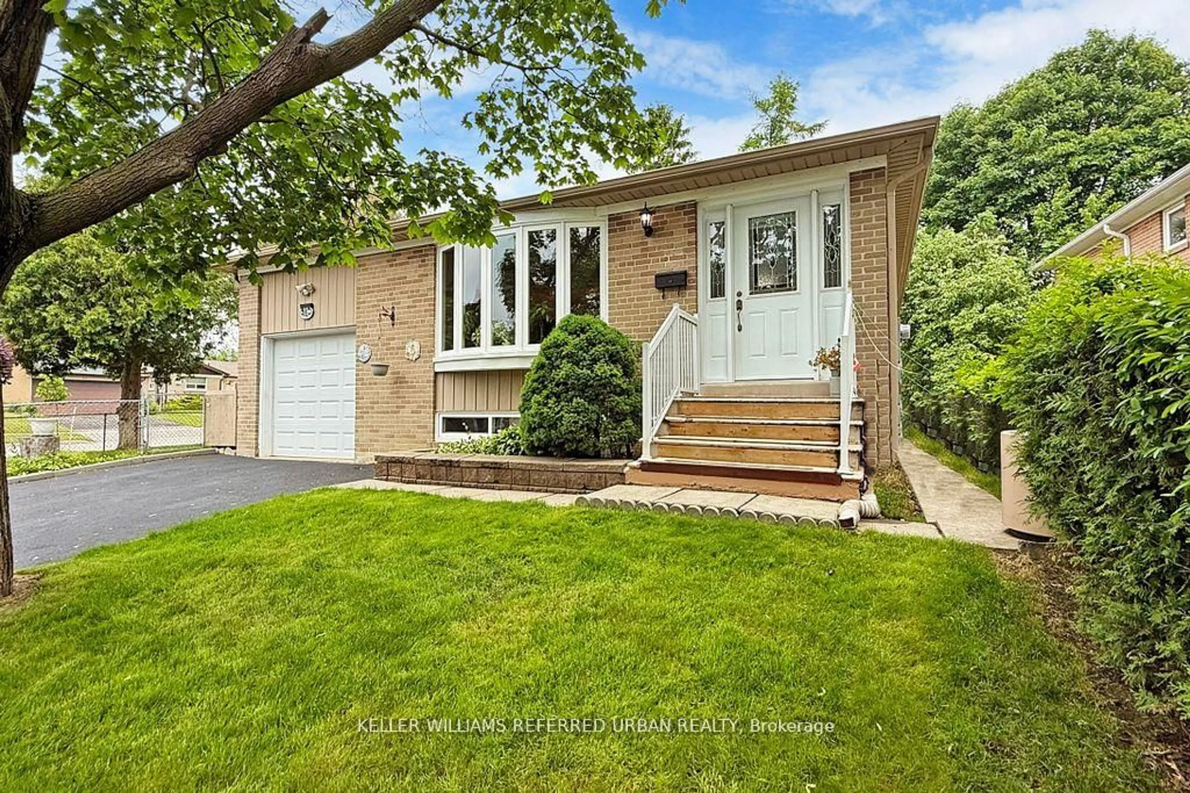 Home with brick exterior material, street for 11 Midcroft Dr, Toronto Ontario M1S 1W9