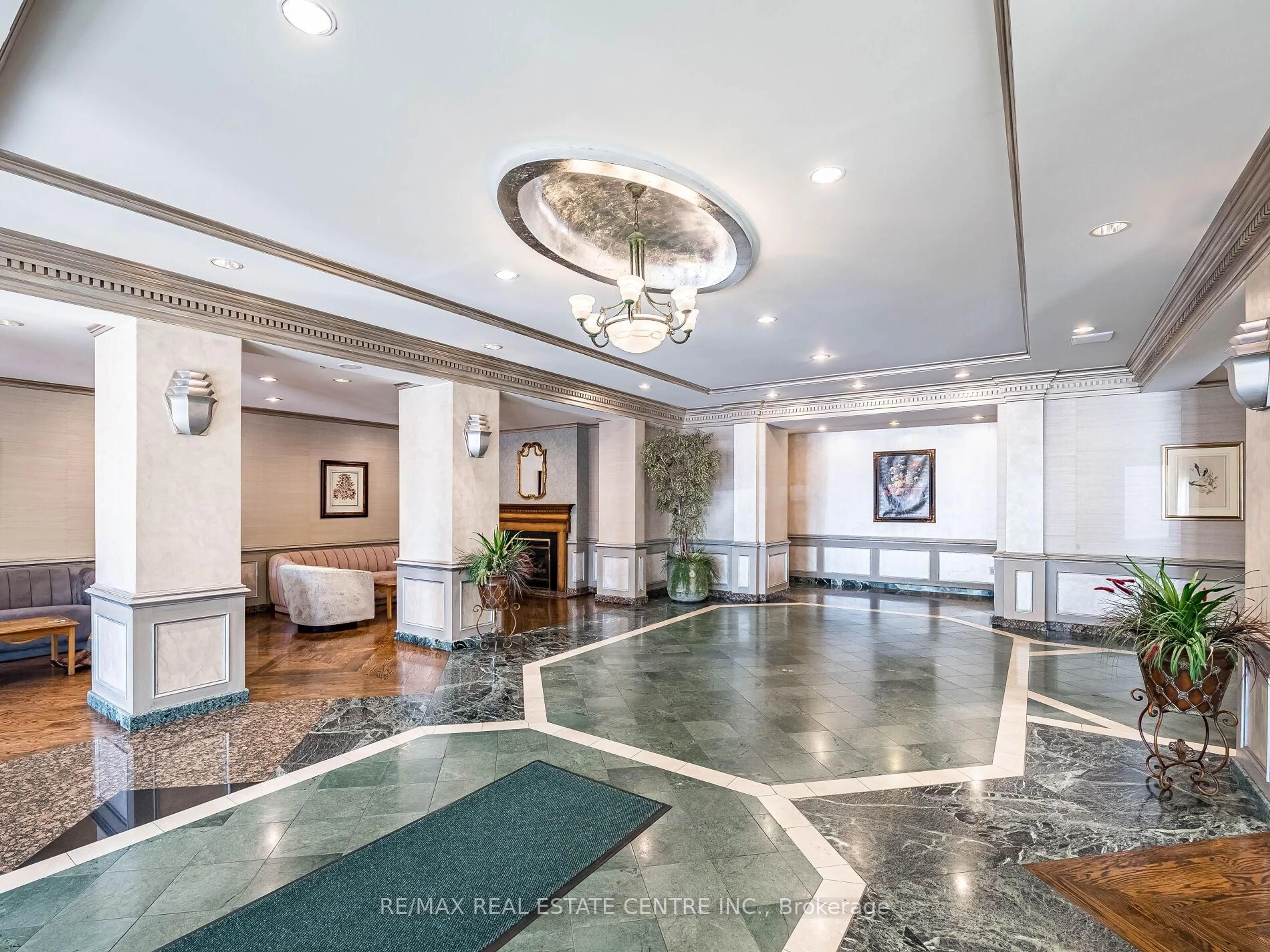 Lobby for 168 Bonis Ave #1605, Toronto Ontario M1T 3V6