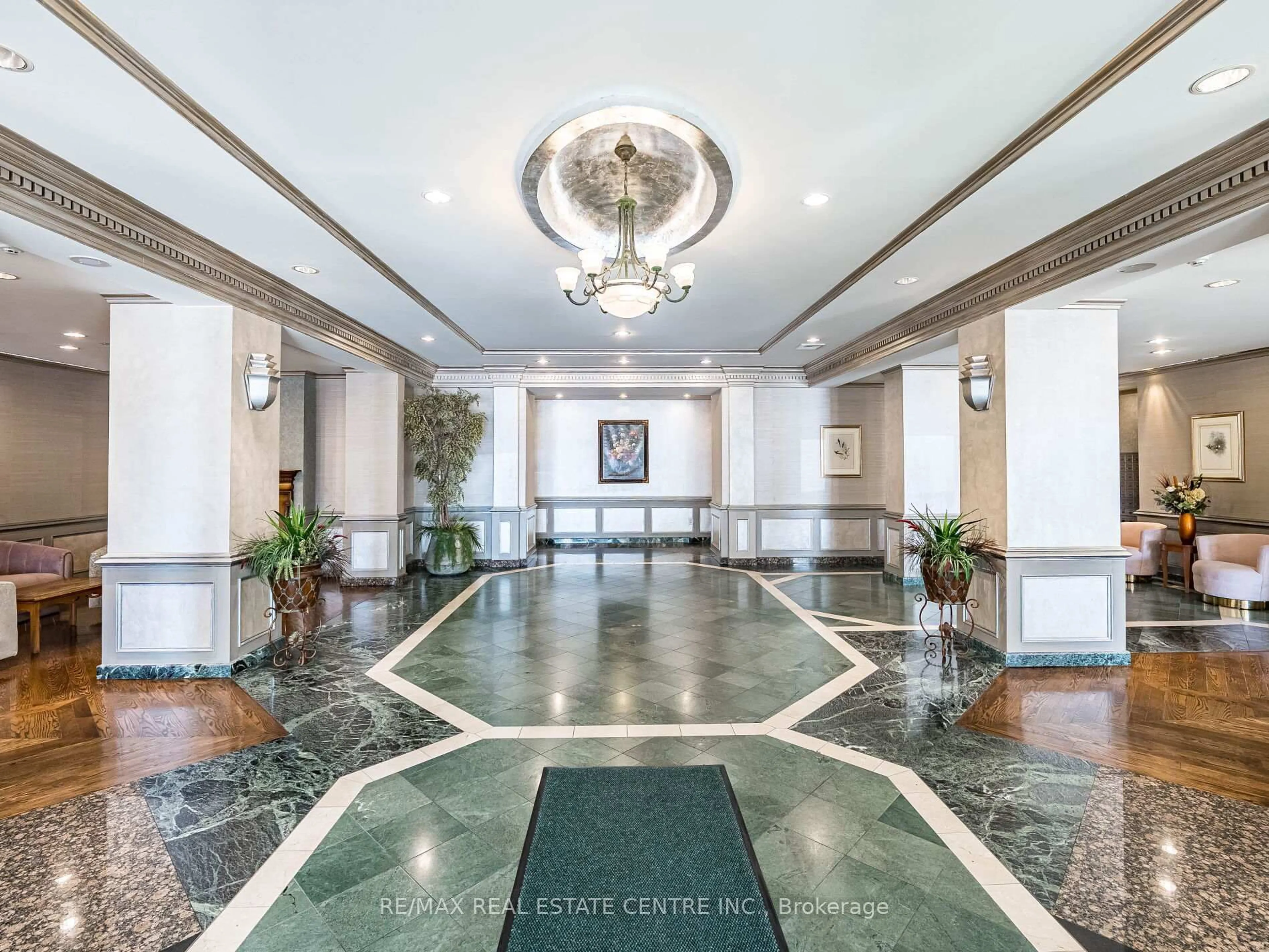 Lobby for 168 Bonis Ave #1605, Toronto Ontario M1T 3V6