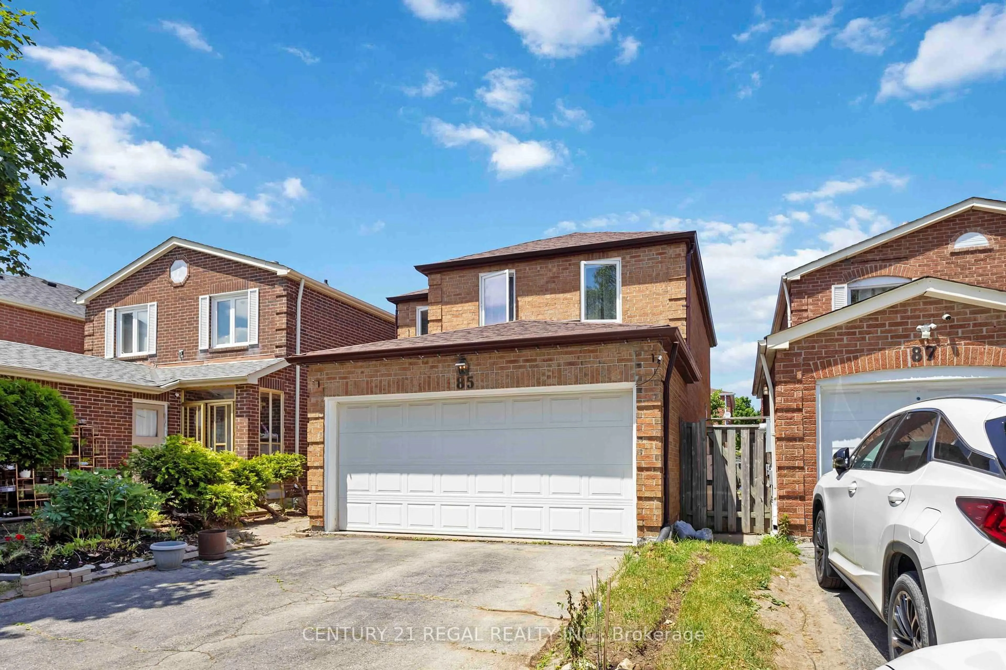 Home with brick exterior material, street for 85 Nettlecreek Cres, Toronto Ontario M1V 4L2