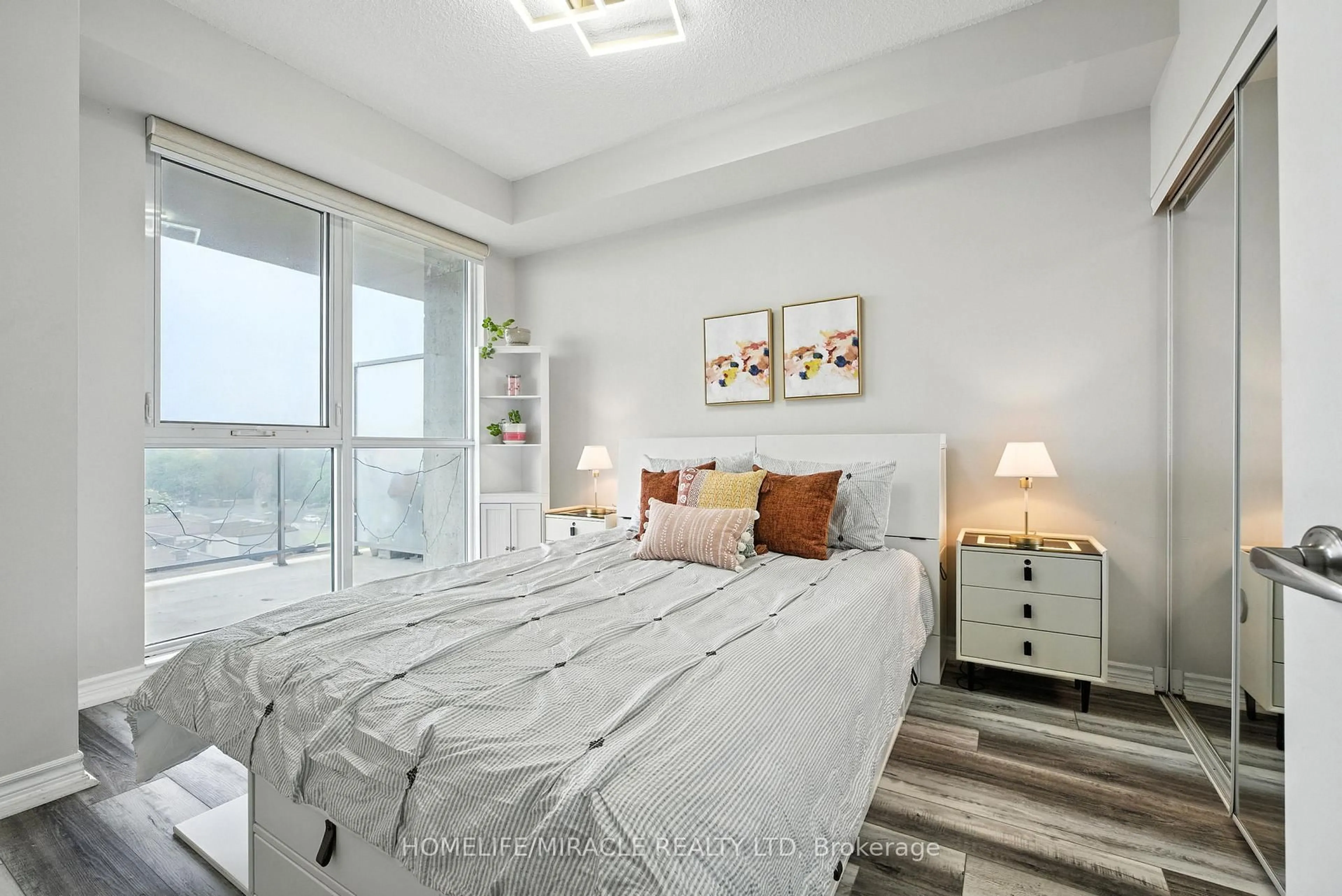 Bedroom with bed, unknown for 1328 Birchmount Rd #607, Toronto Ontario M1R 0B6