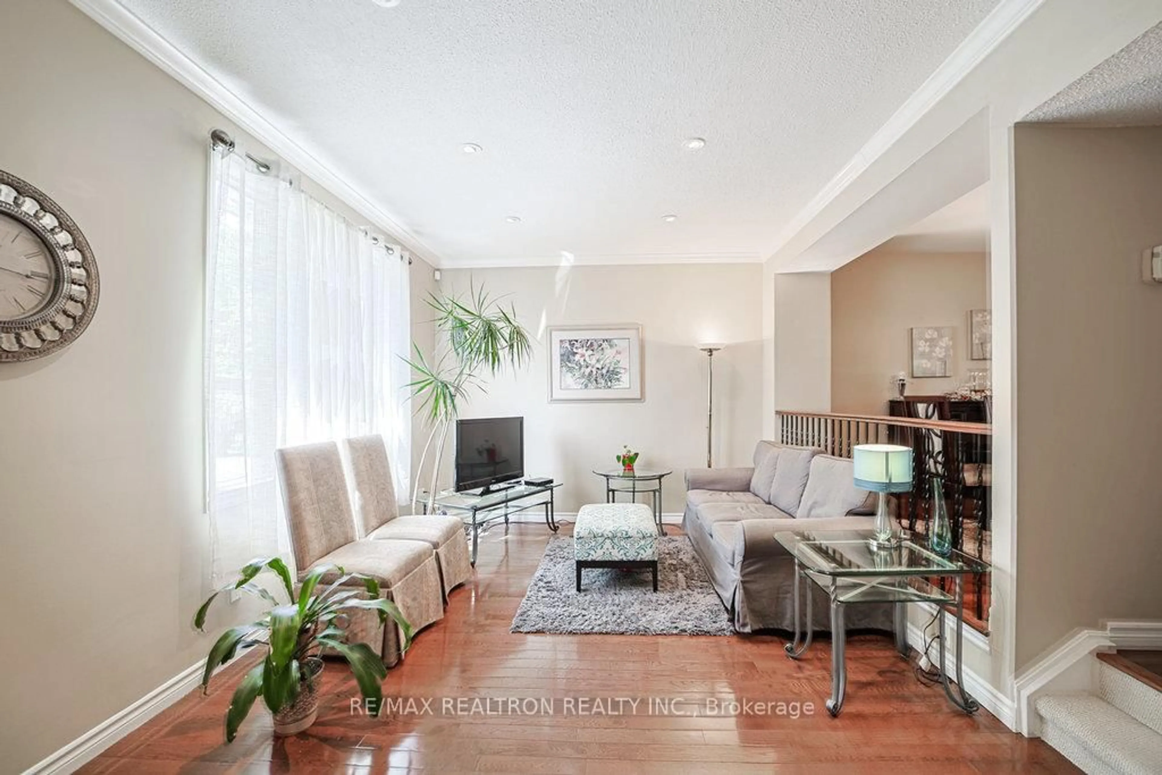 Living room with furniture, unknown for 1350 Glenanna Rd #38, Pickering Ontario L1V 2V9
