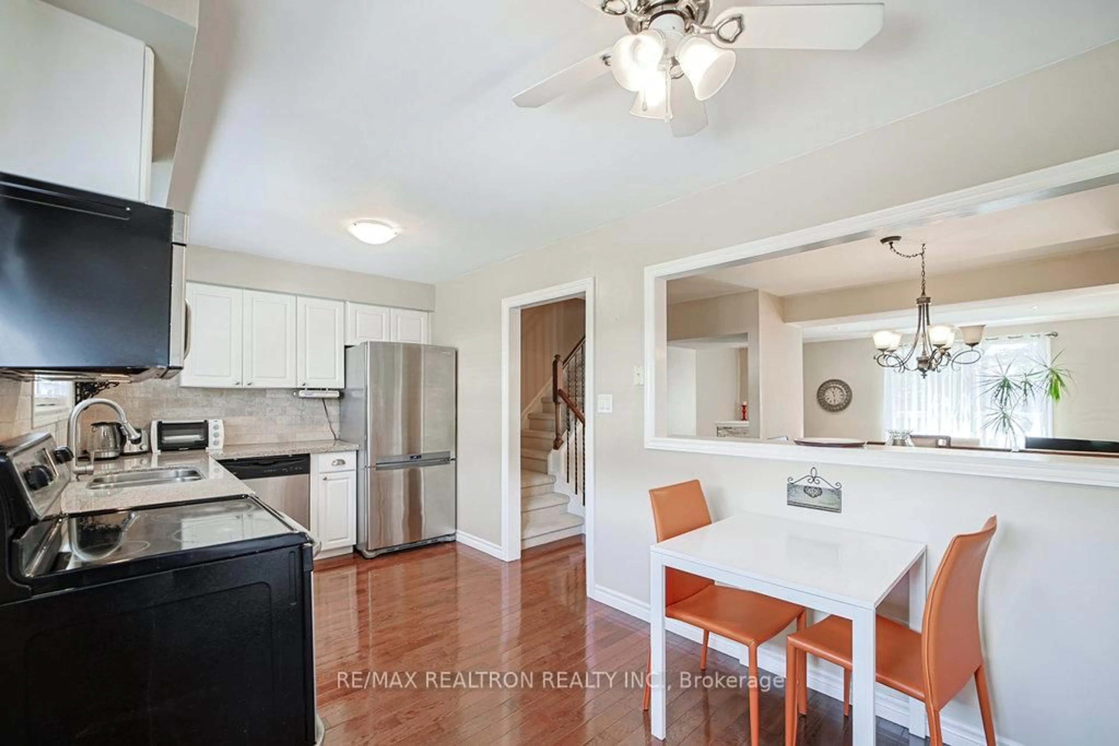 Open concept kitchen, unknown for 1350 Glenanna Rd #38, Pickering Ontario L1V 2V9
