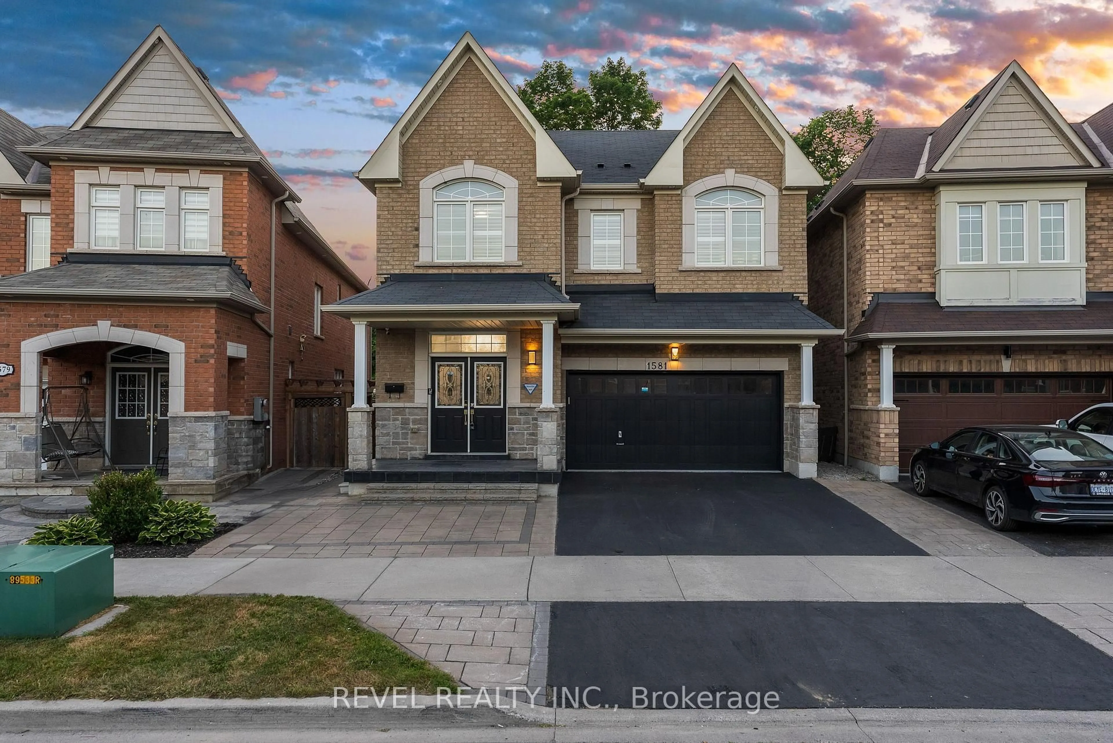 Home with brick exterior material, street for 1581 Winville Rd, Pickering Ontario L1X 0C6