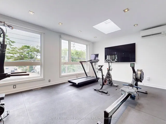 Additional image 14 of 330 Cedarvale Ave