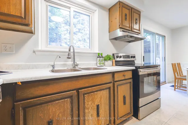 Additional property image - 69 Silversted Dr
