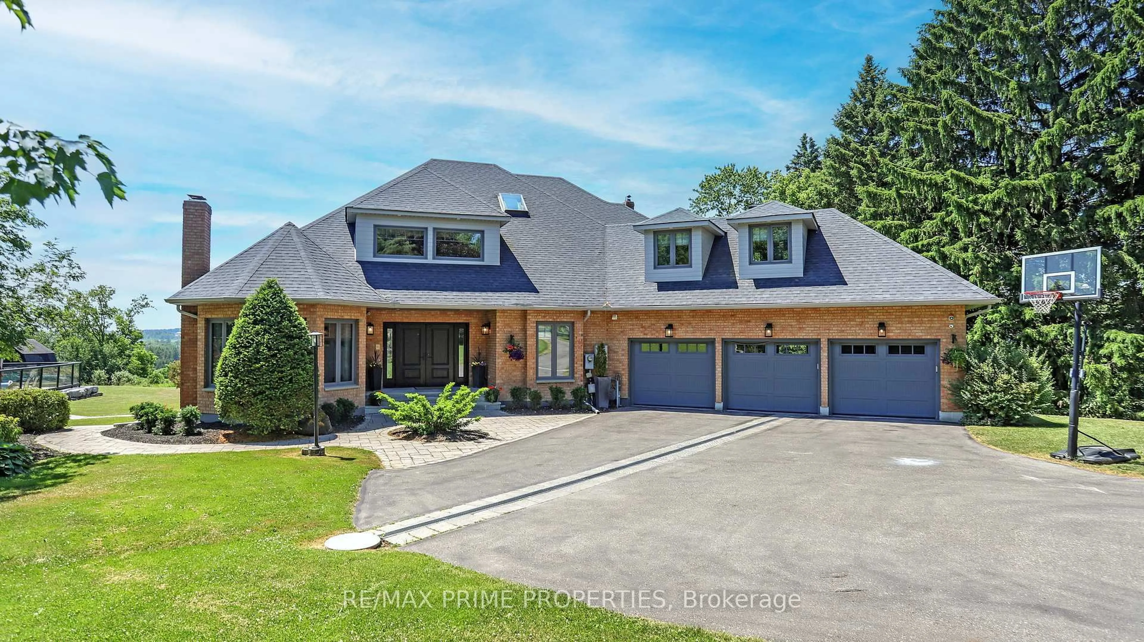 Home with brick exterior material, water/lake/river/ocean view for 2465 Greenridge Dr, Pickering Ontario L0H 1H0