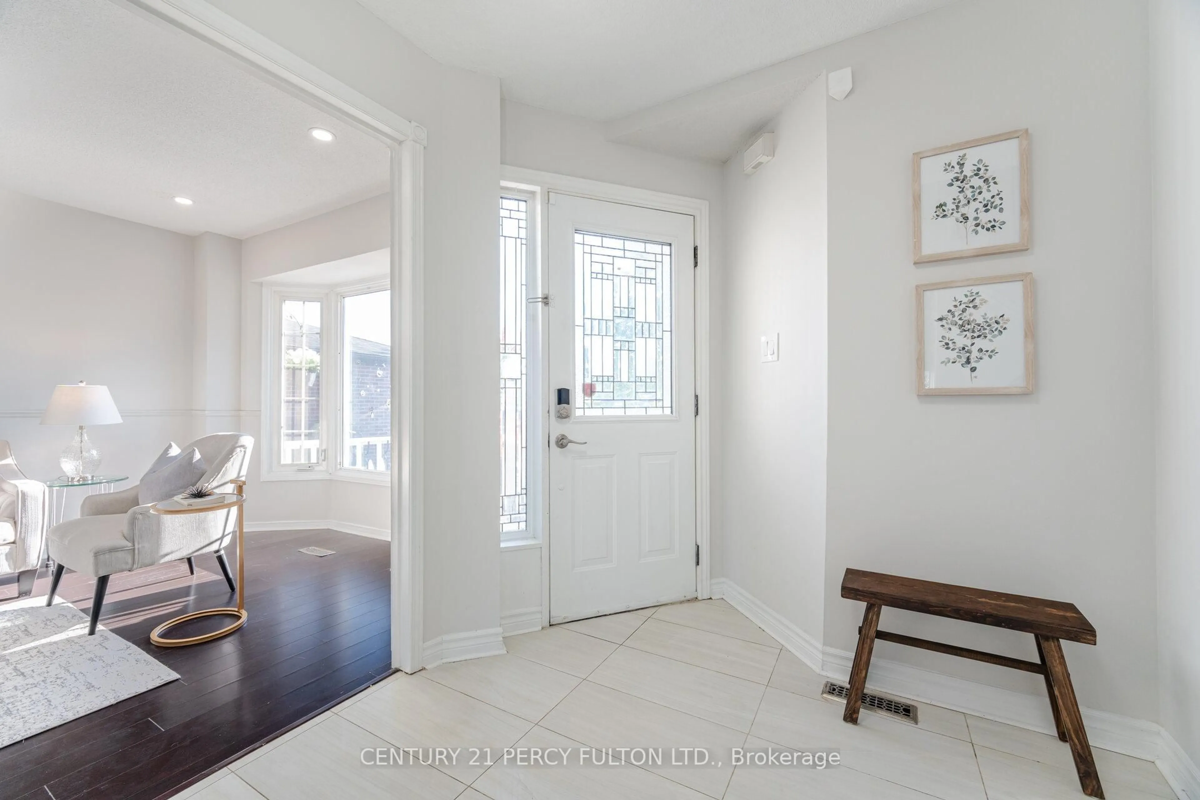 Indoor entryway for 53 Barnes Dr, Ajax Ontario L1S 5G6