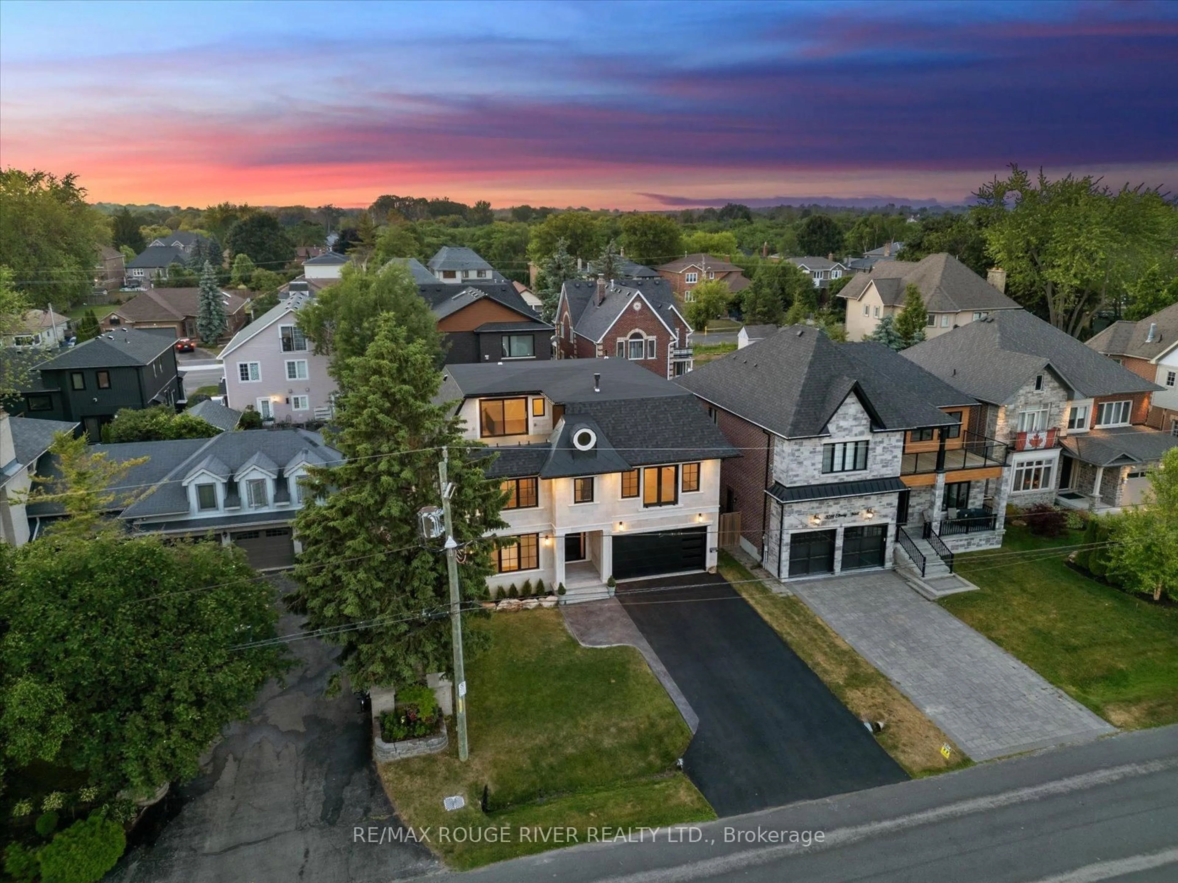 A pic from outside/outdoor area/front of a property/back of a property/a pic from drone, street for 3010 Ebony St, Ajax Ontario L1S 1B6