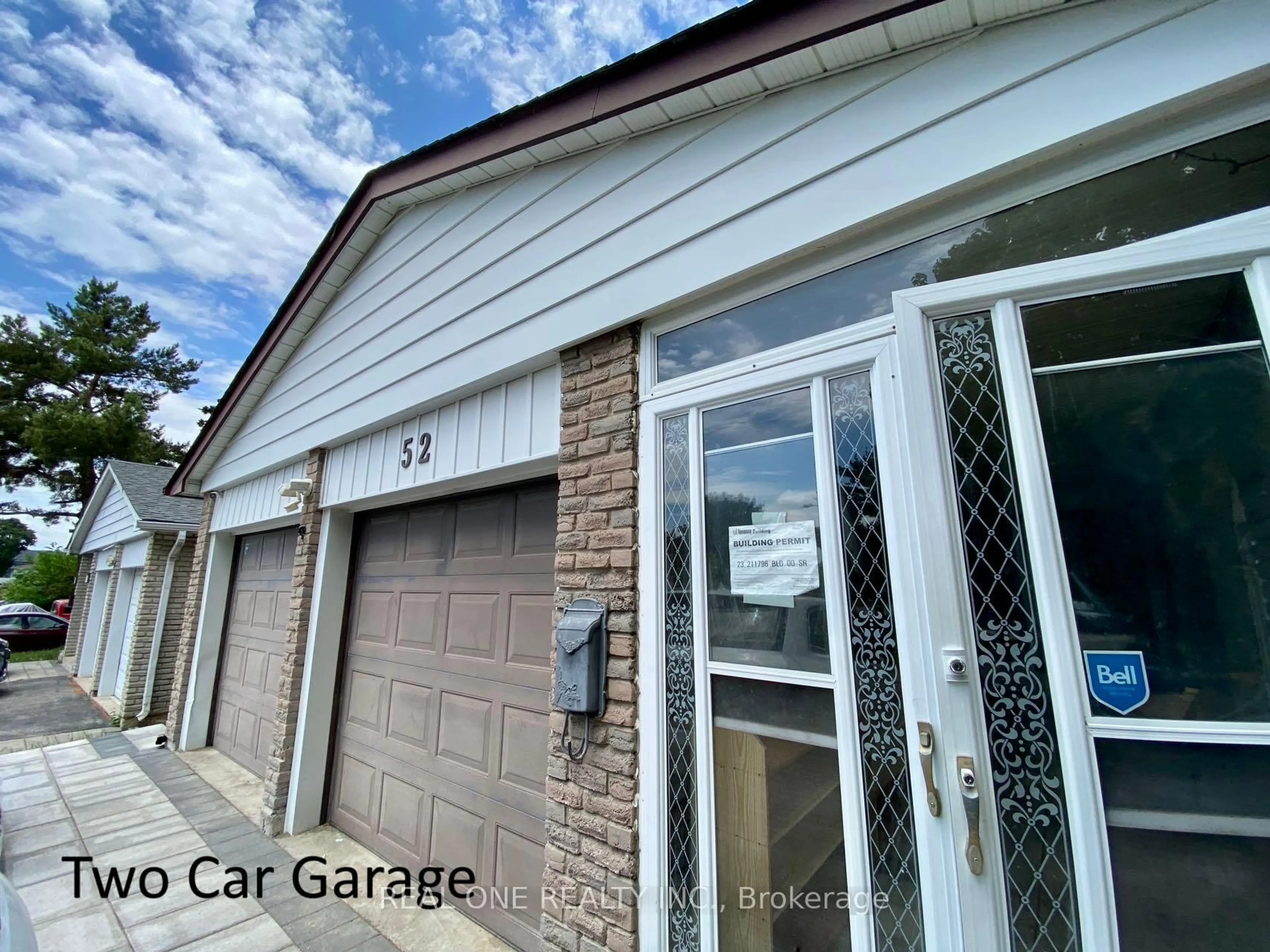 Indoor garage for 52 Staley Terr, Toronto Ontario M1W 2E7