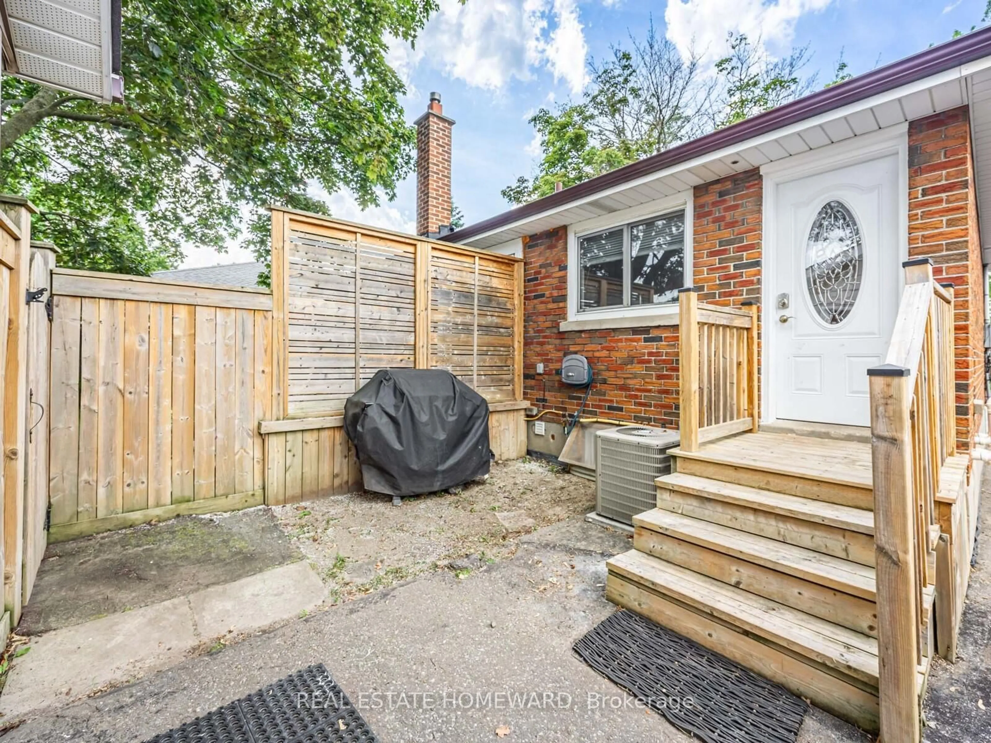 Unknown for 793 Eastglen Dr, Oshawa Ontario L1G 1H3