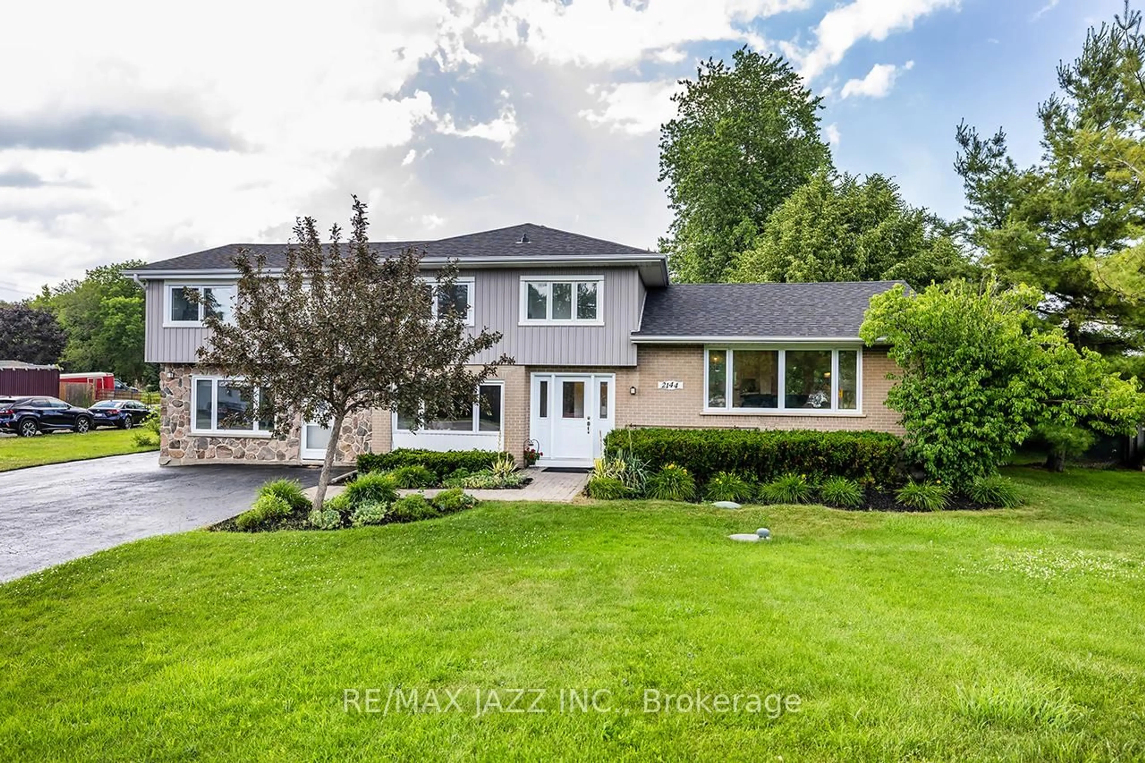 Unknown for 2144 Highway #2, Clarington Ontario L1C 6C2