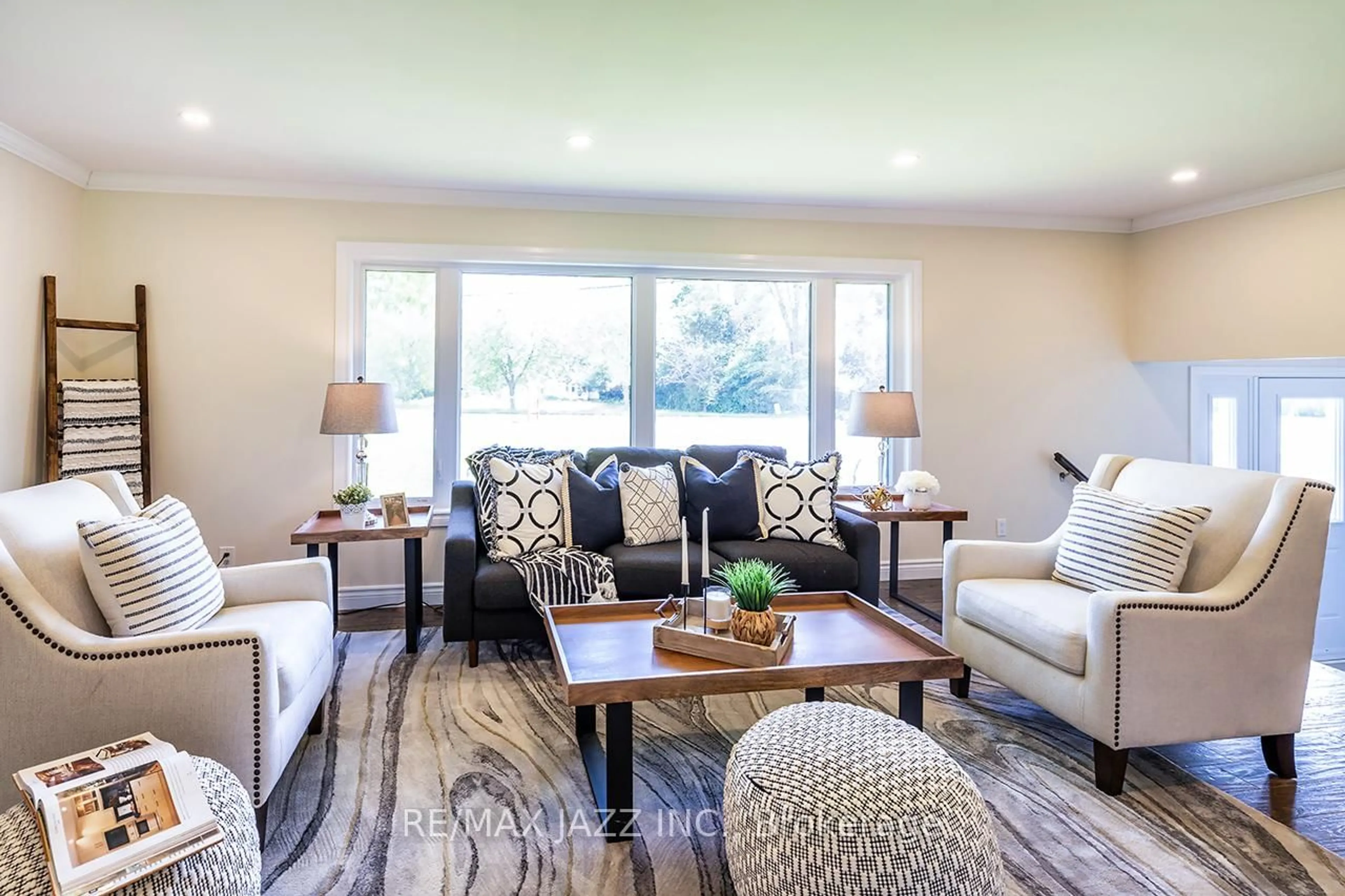 Living room with furniture, unknown for 2144 Highway #2, Clarington Ontario L1C 6C2