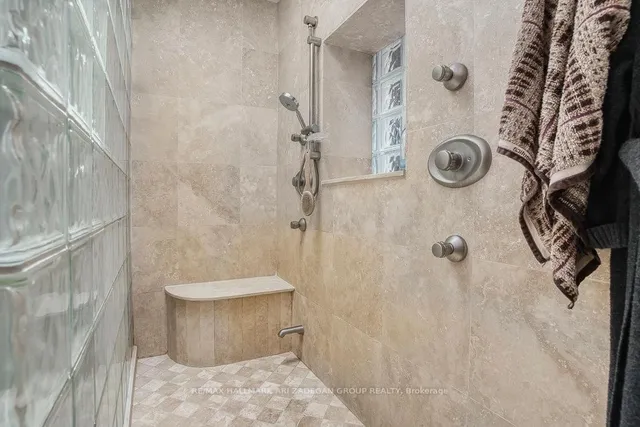 Additional property image - 76 Don Valley Dr