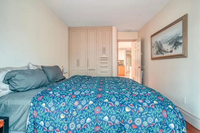 Additional property image - 76 Don Valley Dr