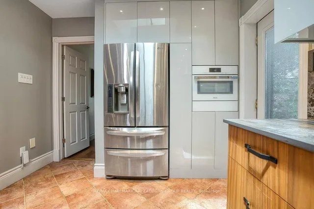 Additional property image - 76 Don Valley Dr