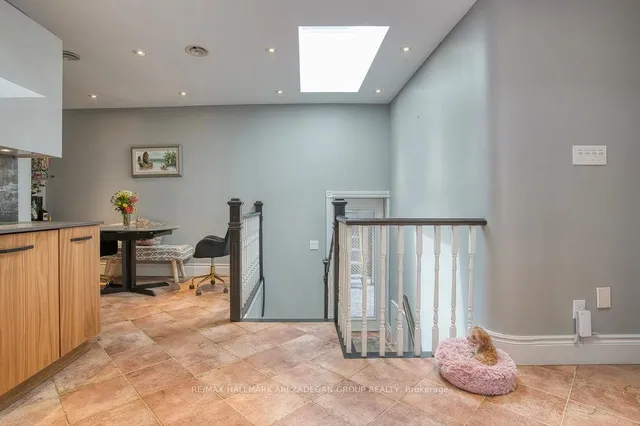 Additional property image - 76 Don Valley Dr
