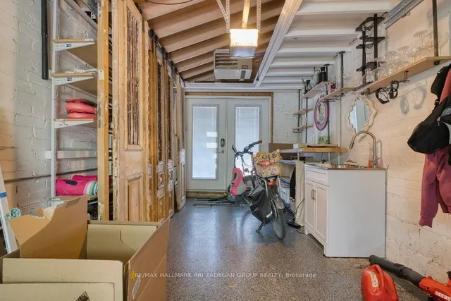 Additional property image - 76 Don Valley Dr