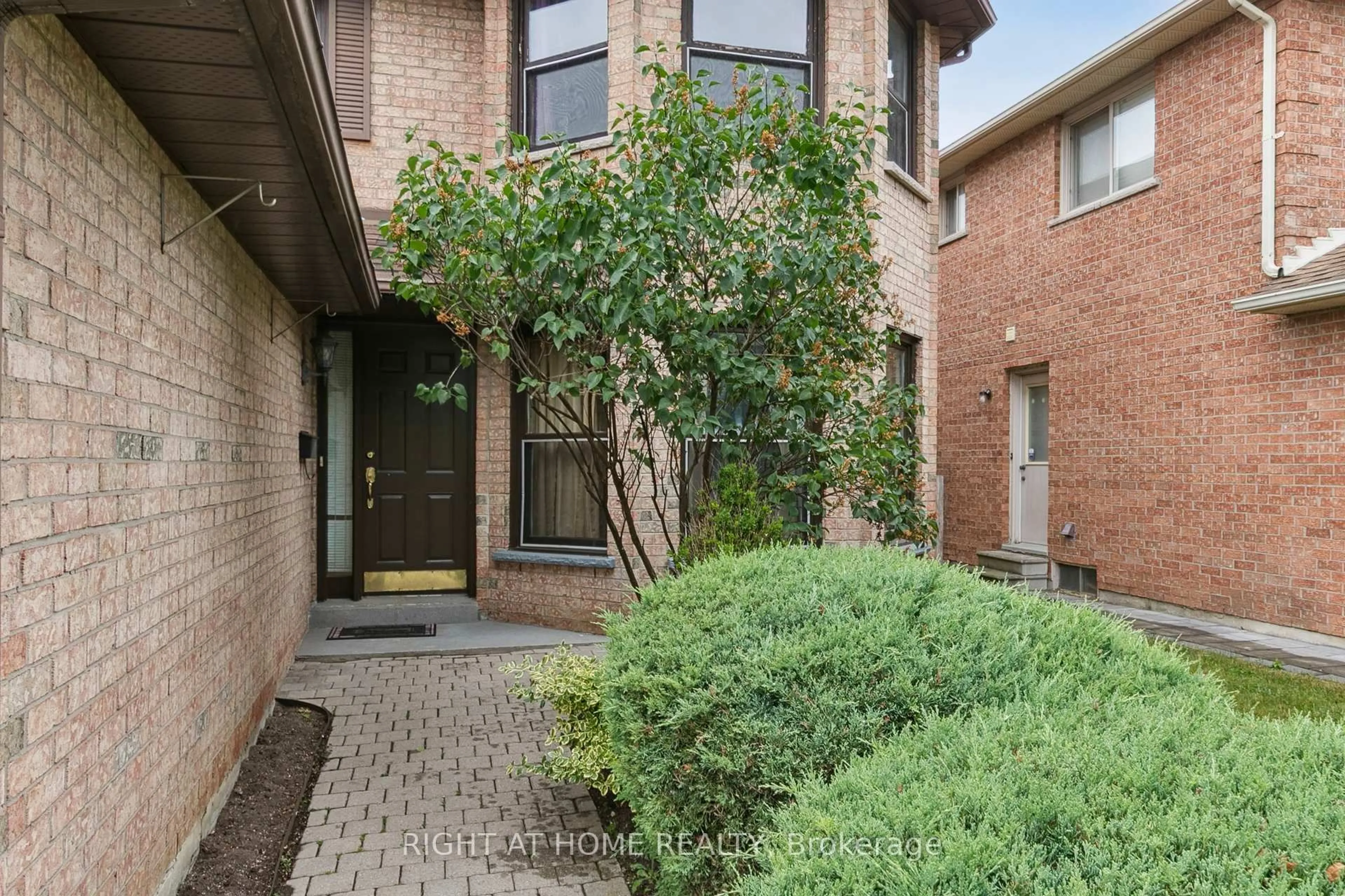 Home with brick exterior material, street for 232 Hoover Dr, Pickering Ontario L1V 6B7