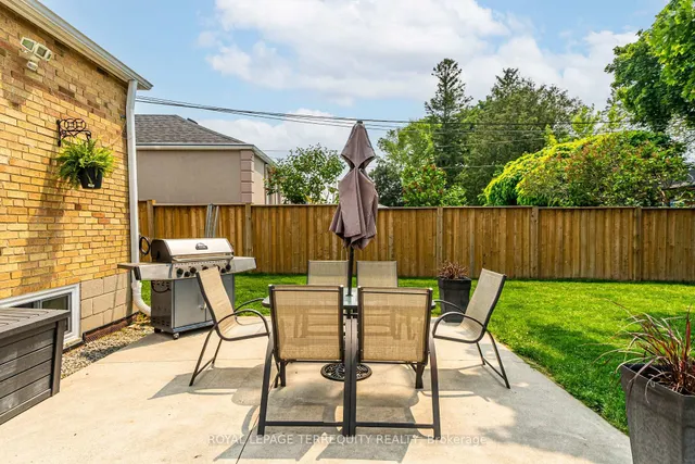 Additional property image - 33 Mendip Cres