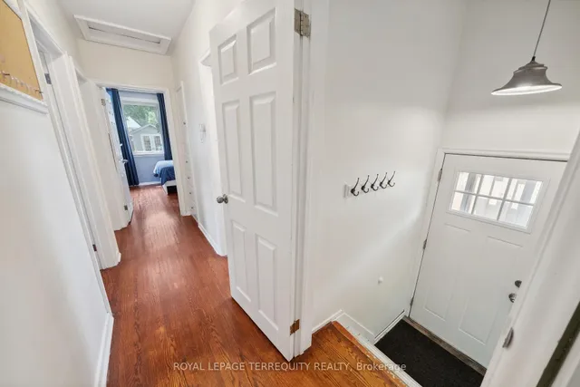 Additional property image - 33 Mendip Cres