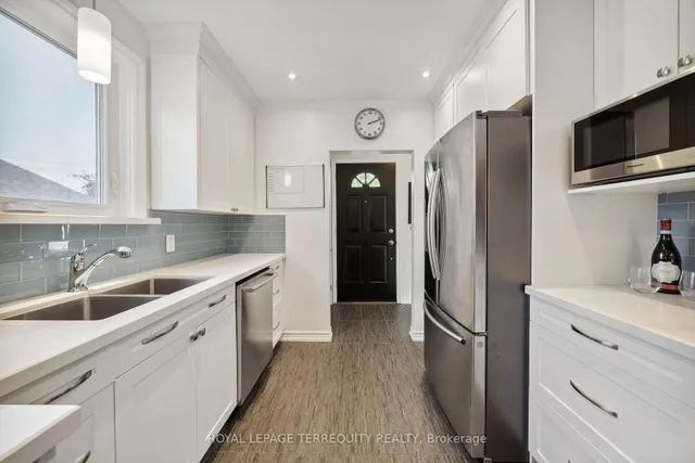Additional property image - 33 Mendip Cres