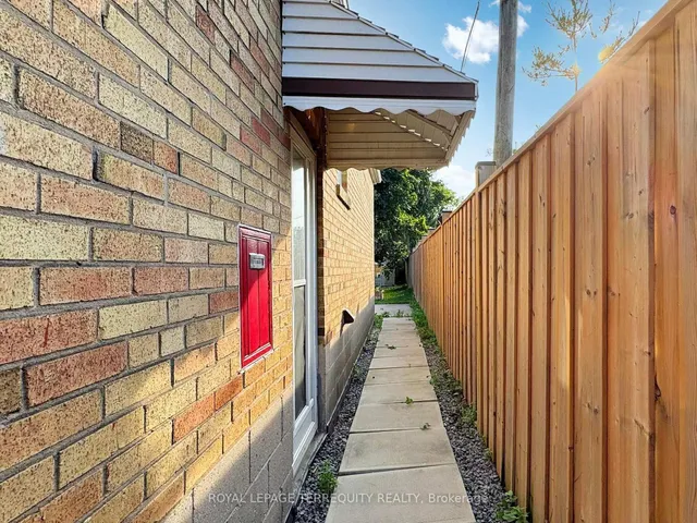 Additional property image - 33 Mendip Cres