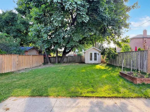 Additional property image - 33 Mendip Cres