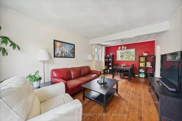 Additional property image - 33 Mendip Cres