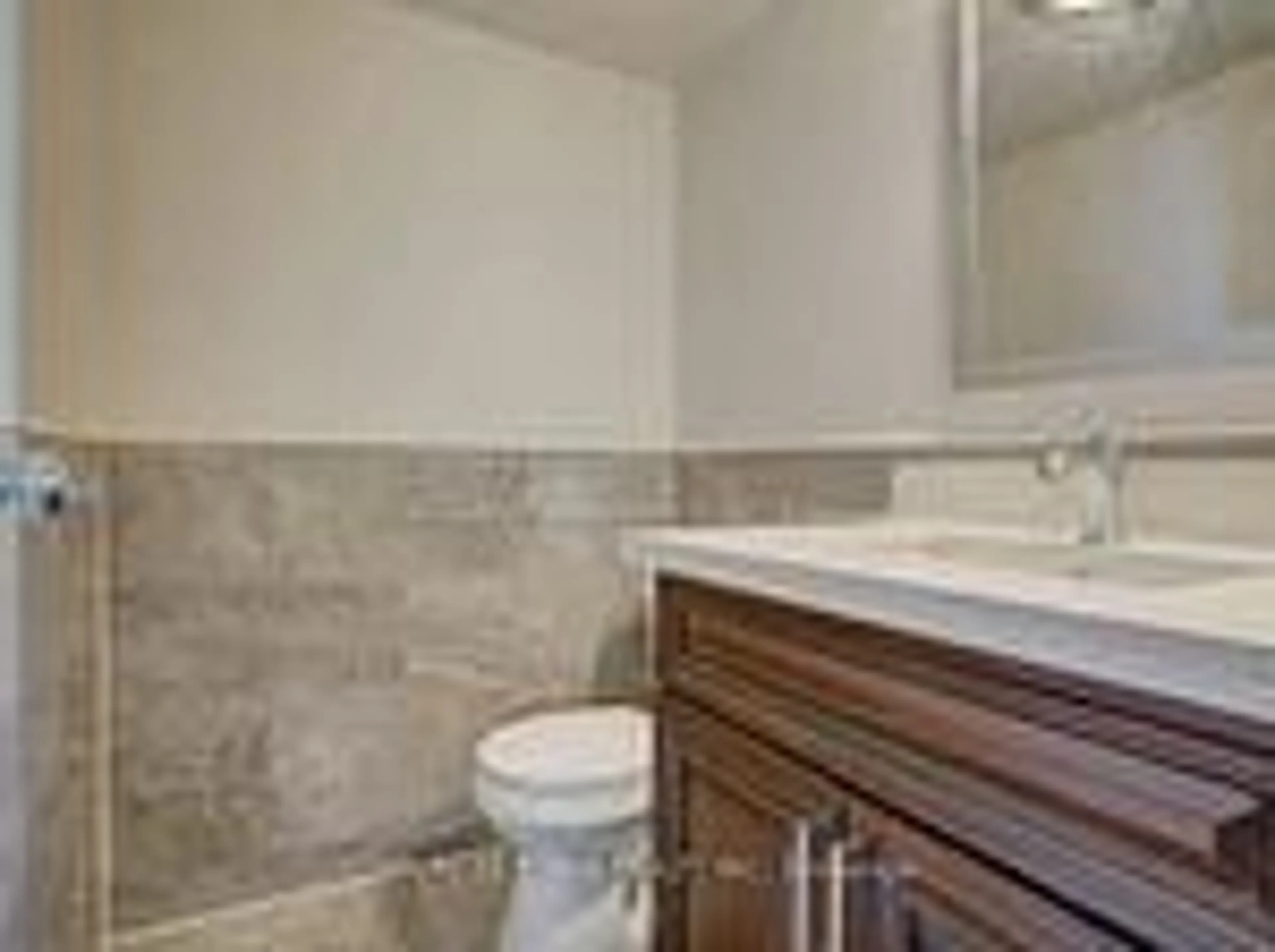 Standard bathroom, ceramic/tile floor for 100 Wingarden Crt #1715, Toronto Ontario M1B 2P4