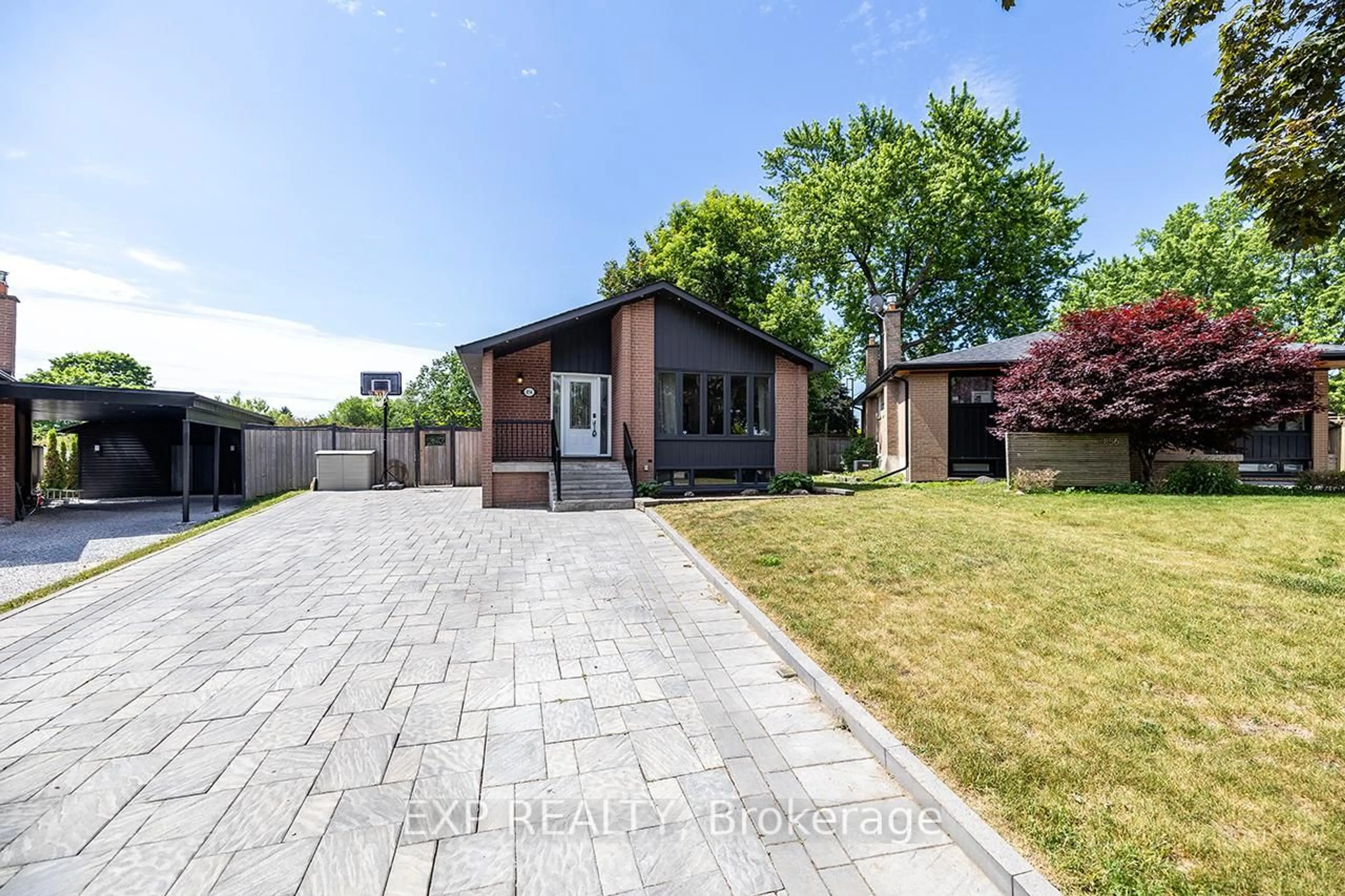 Home with brick exterior material, street for 854 Antonio St, Pickering Ontario L1W 1T3