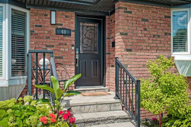 Additional image 36 of 40 ROBERTSFIELD Cres