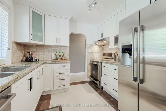 Additional image 22 of 40 ROBERTSFIELD Cres