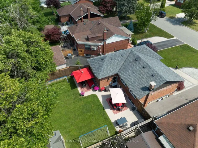 Additional image 7 of 40 ROBERTSFIELD Cres