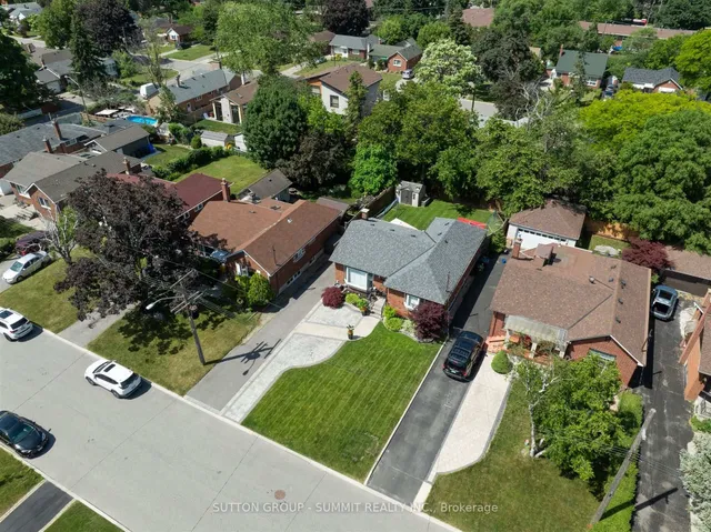 Additional image 40 of 40 ROBERTSFIELD Cres