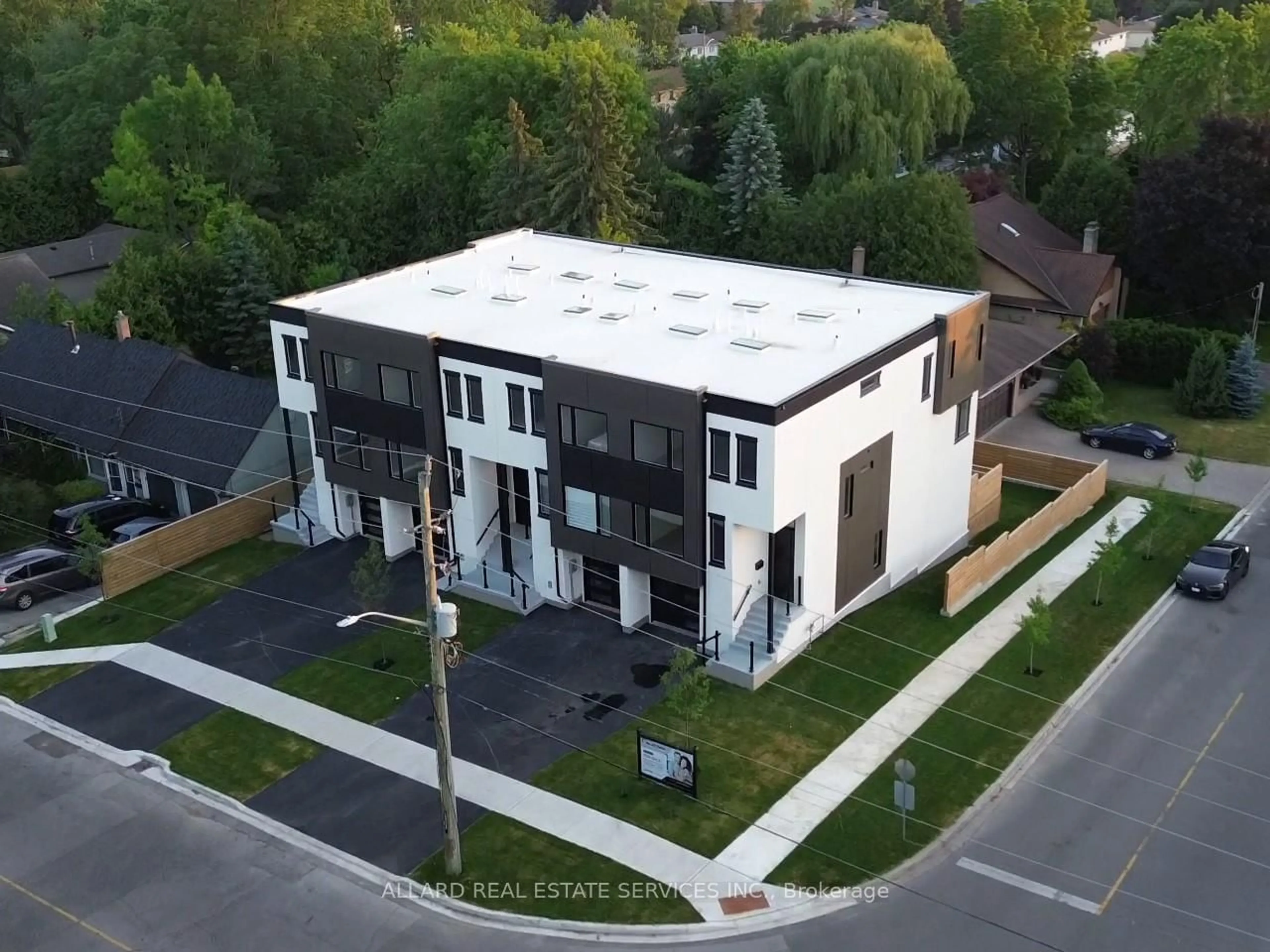 A pic from outside/outdoor area/front of a property/back of a property/a pic from drone, unknown for 1956A Valley Farm Rd, Pickering Ontario L1V 1X7
