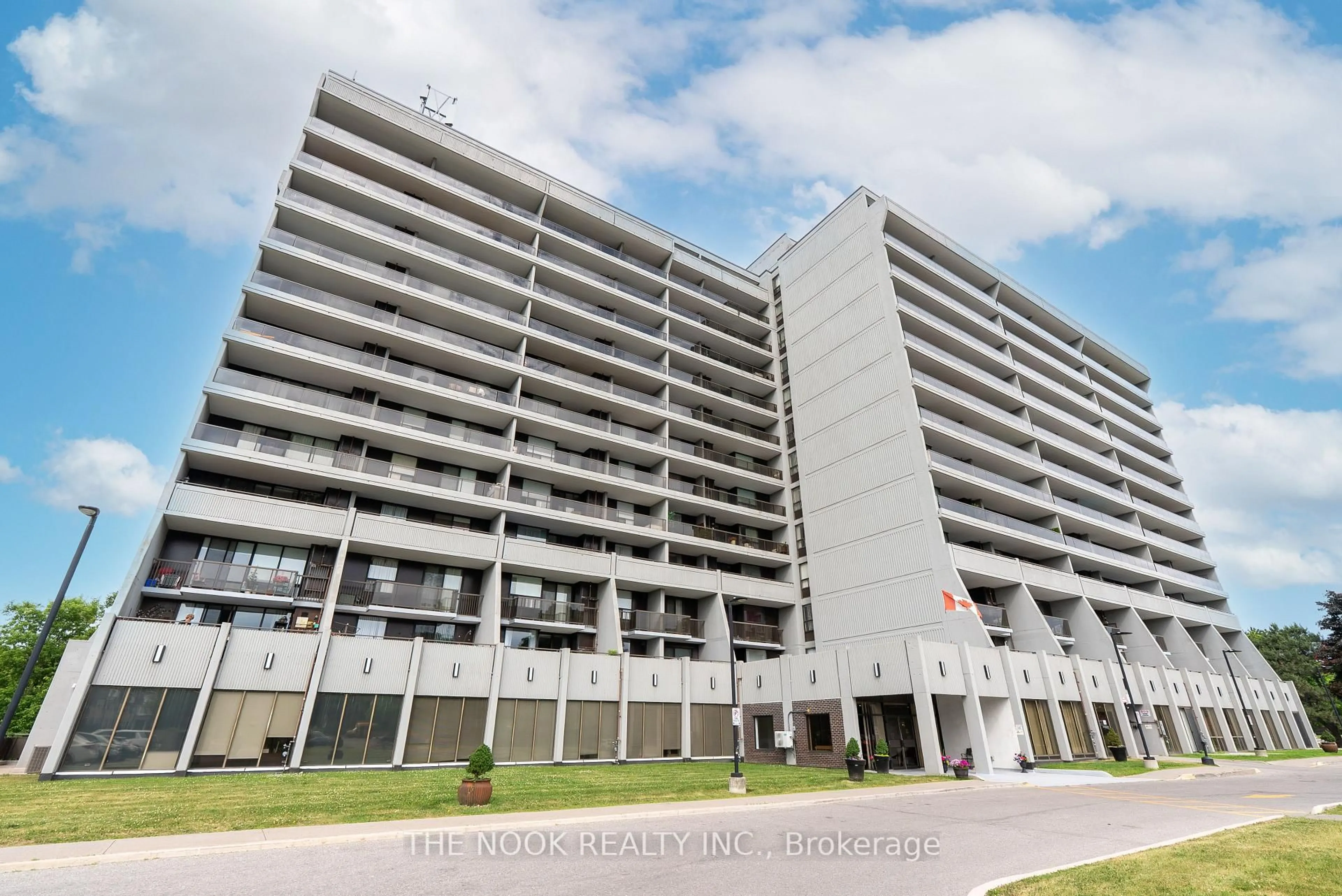 Unknown for 92 Church St #603, Ajax Ontario L1S 6B4