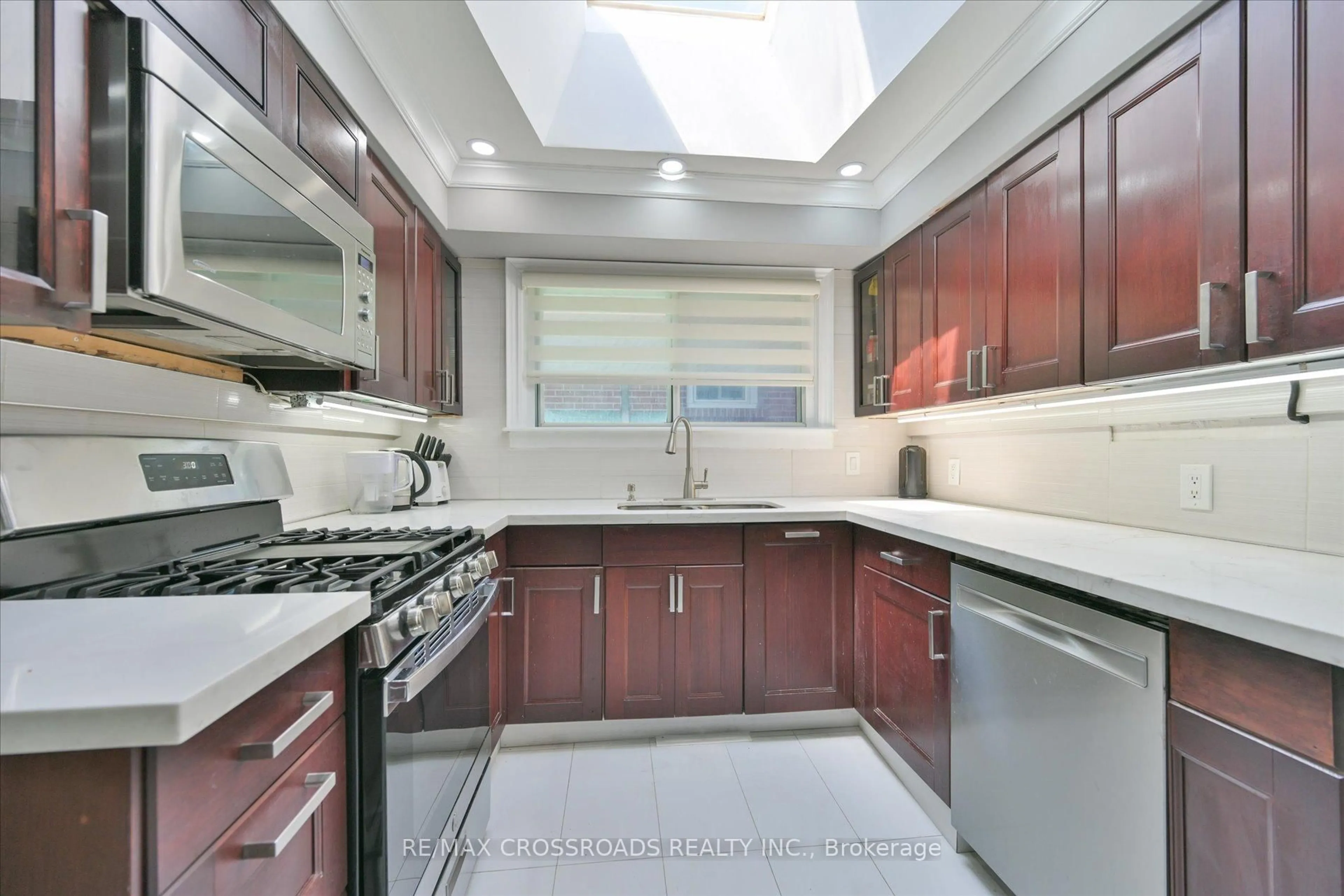 Contemporary kitchen, ceramic/tile floor for 2 Eastpark Blvd, Toronto Ontario M1H 1C4