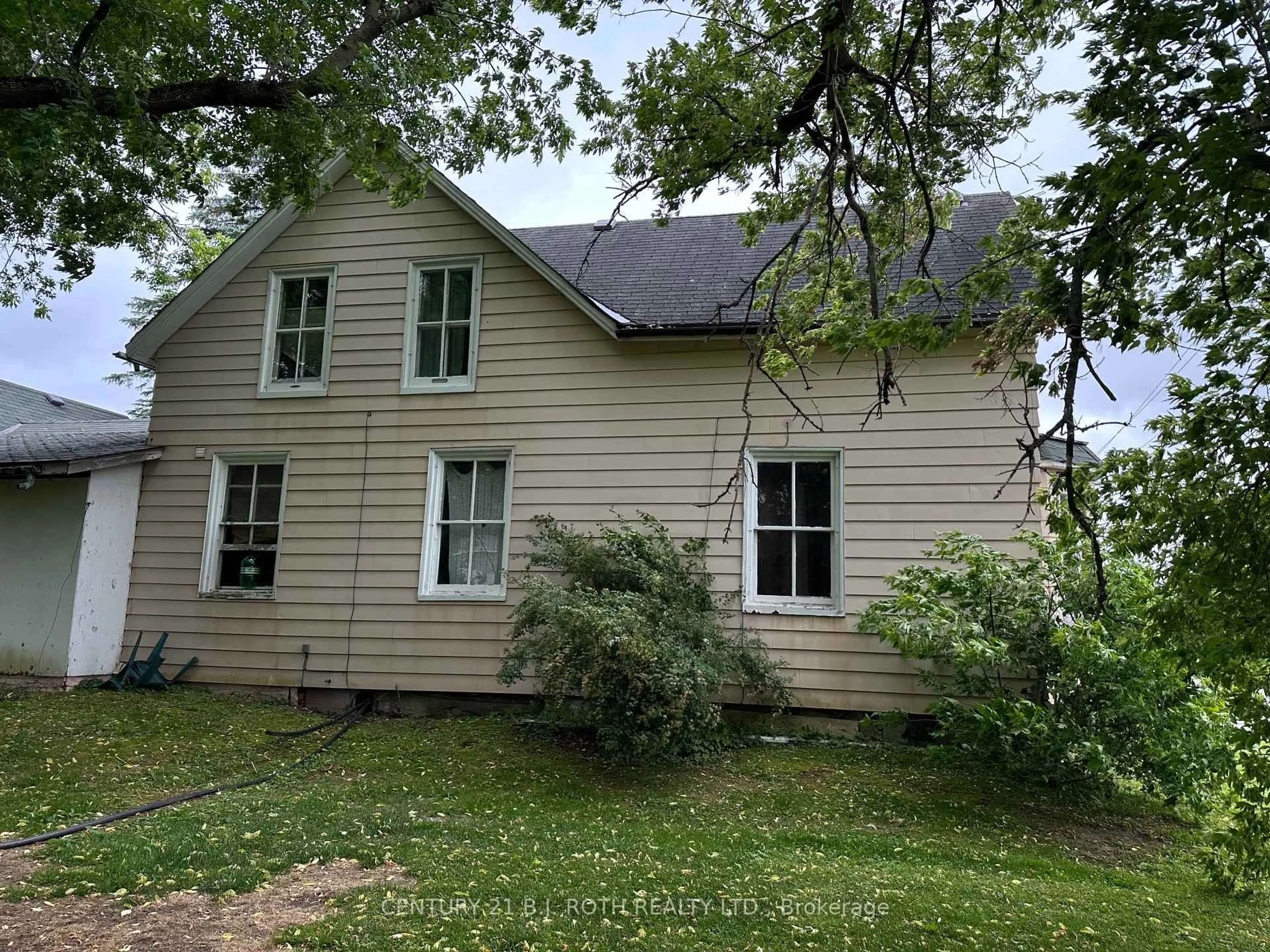 A pic from outside/outdoor area/front of a property/back of a property/a pic from drone, building for 5109 Old Brock Rd, Pickering Ontario L1Y 1B7